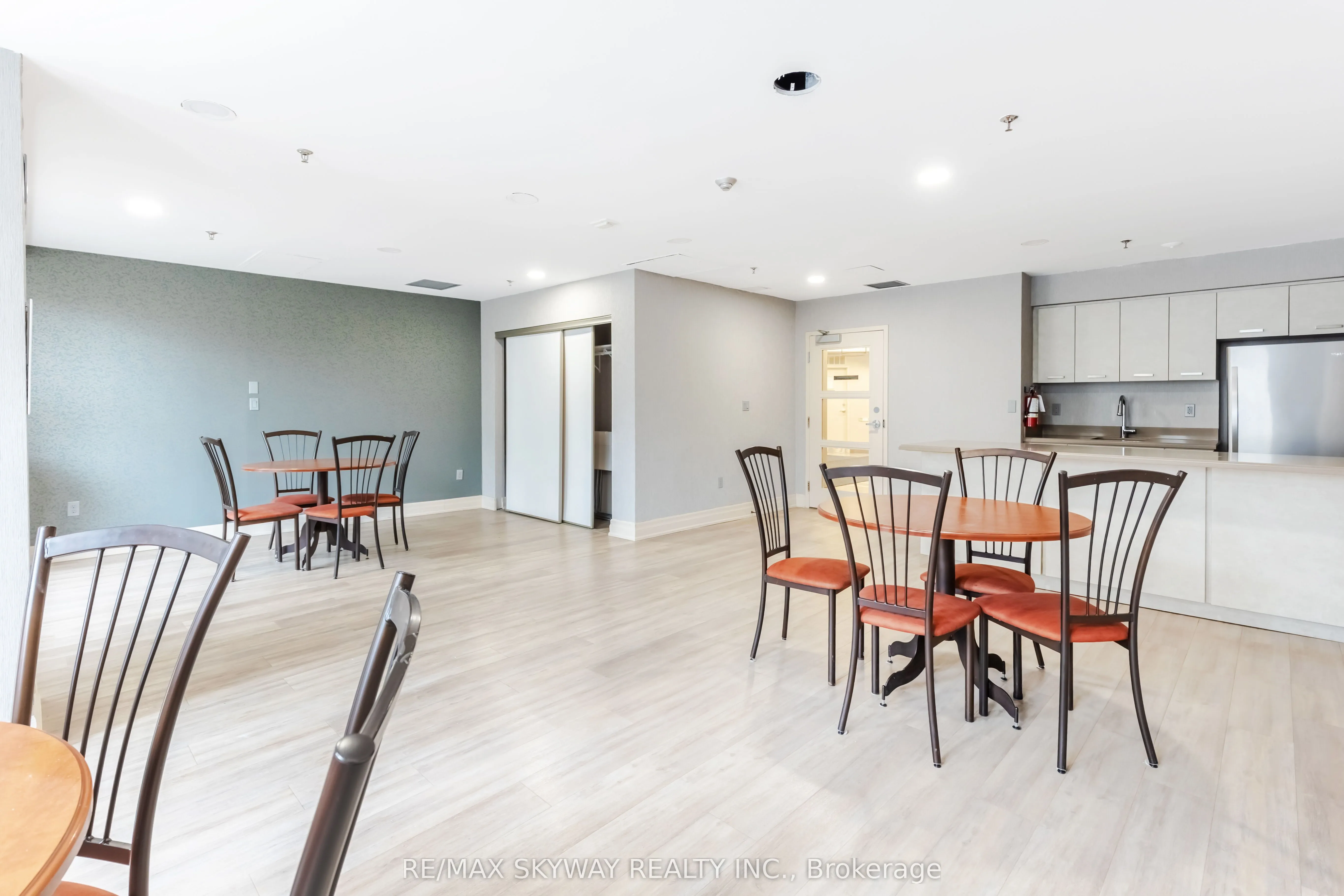 300 Ray Lawson Boulevard, #313