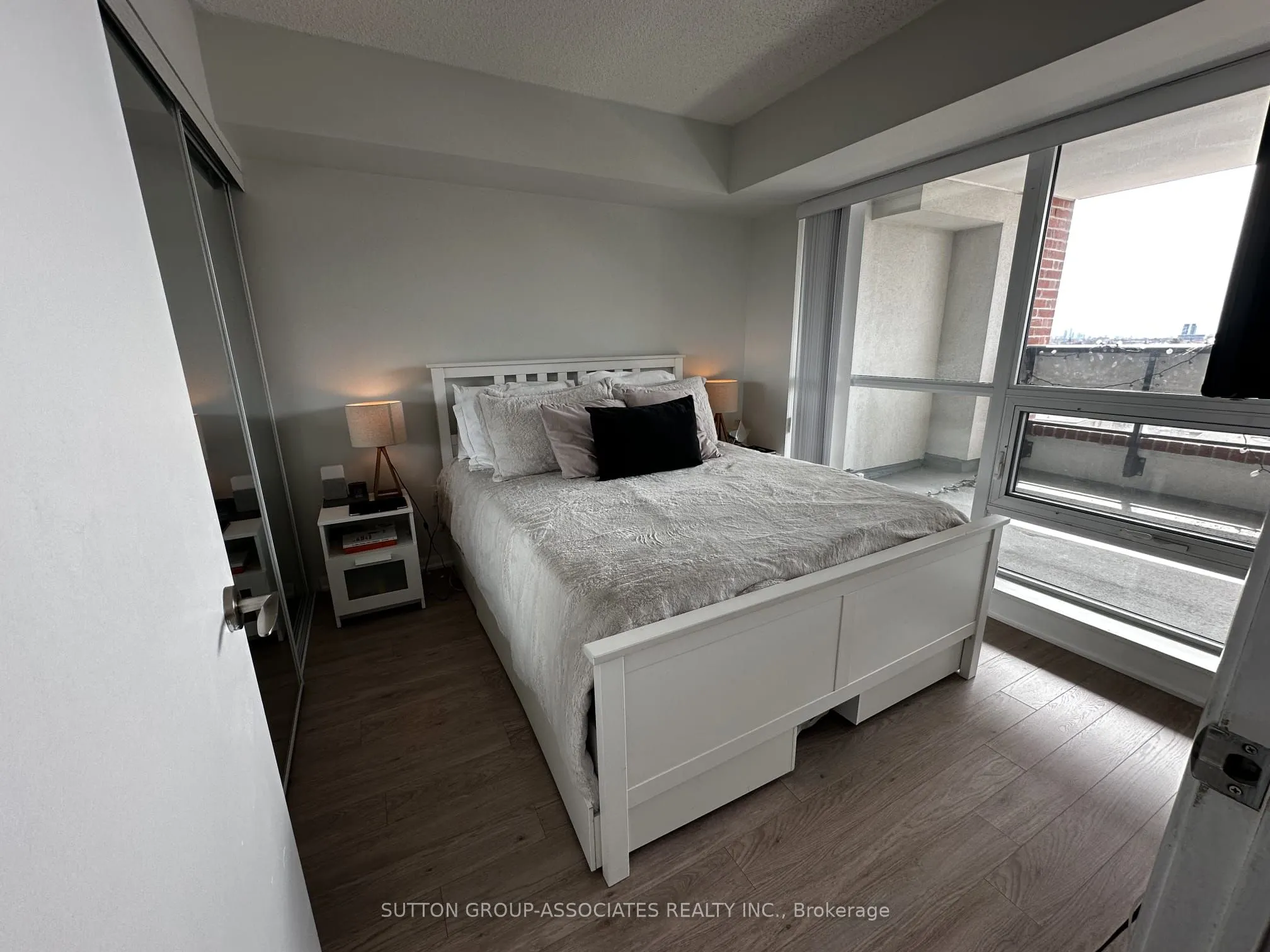 830 Lawrence Avenue W #541