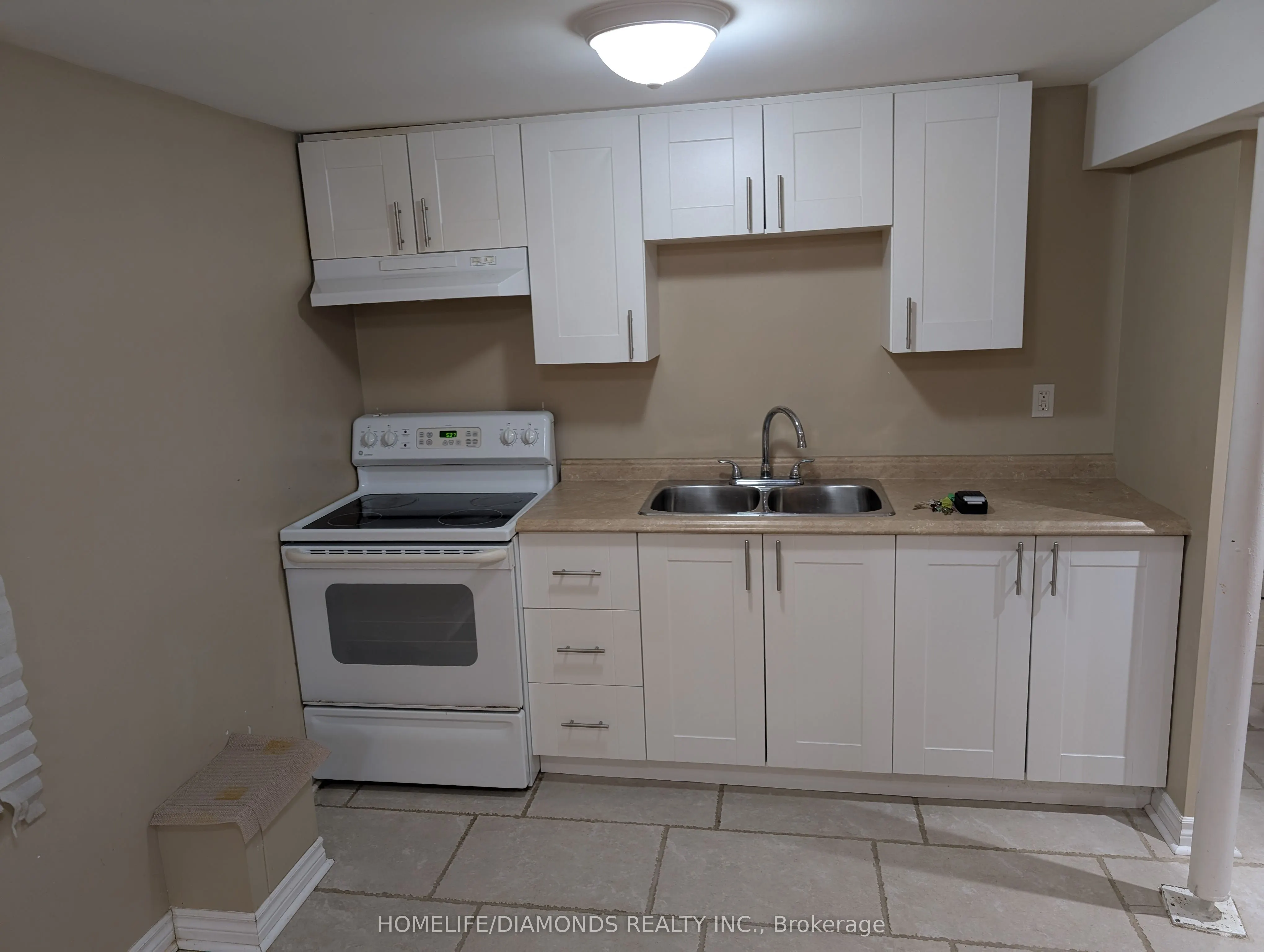 61 Newbridge Crescent, #BSMT