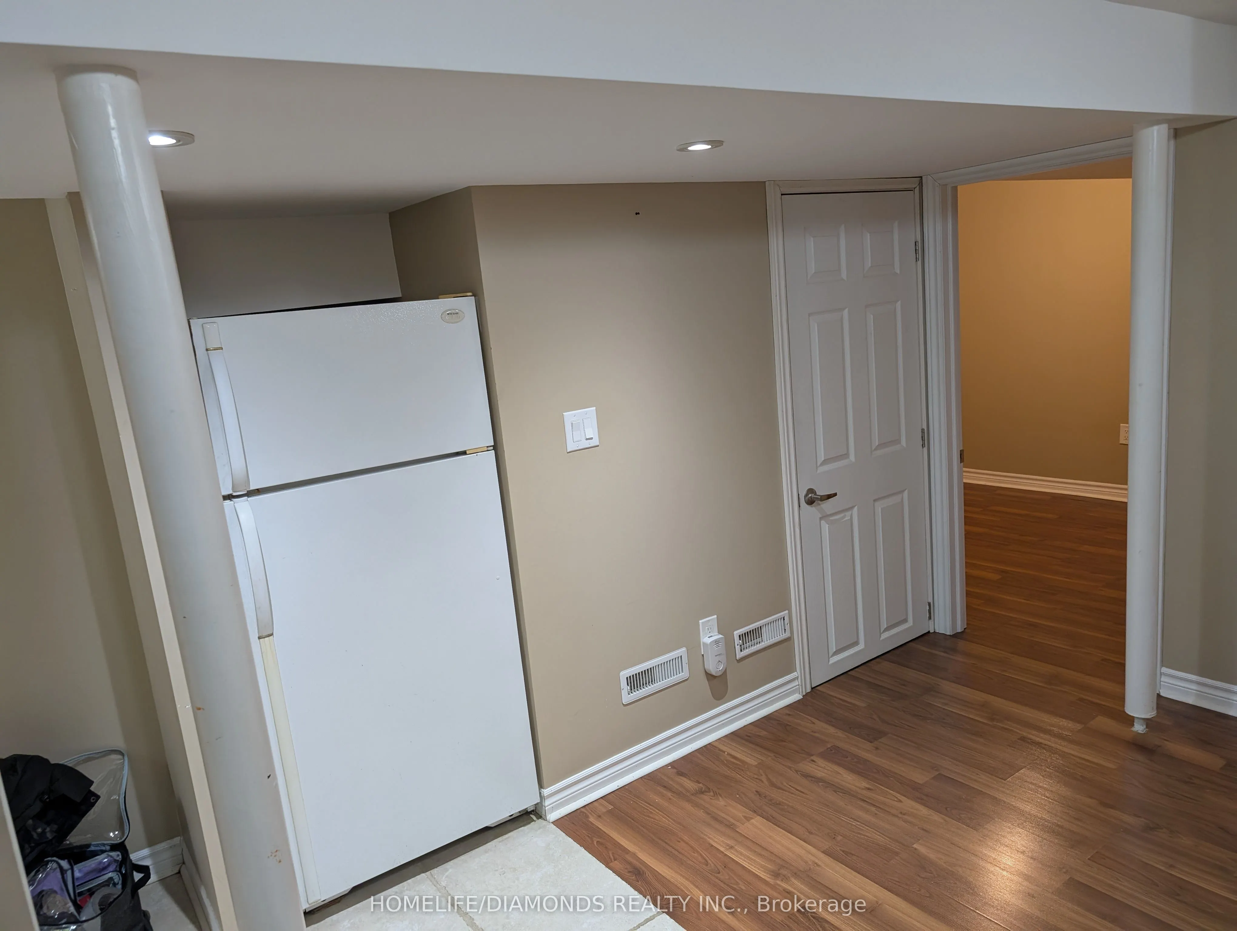 61 Newbridge Crescent, #BSMT