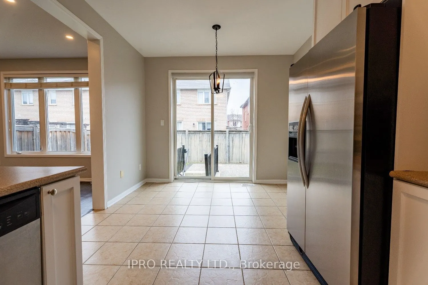 1136 Solomon Court