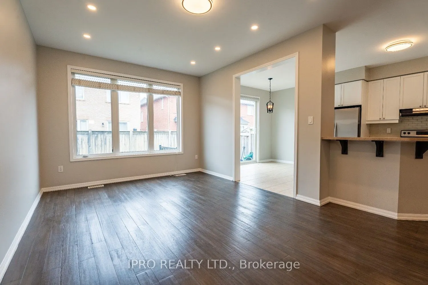 1136 Solomon Court
