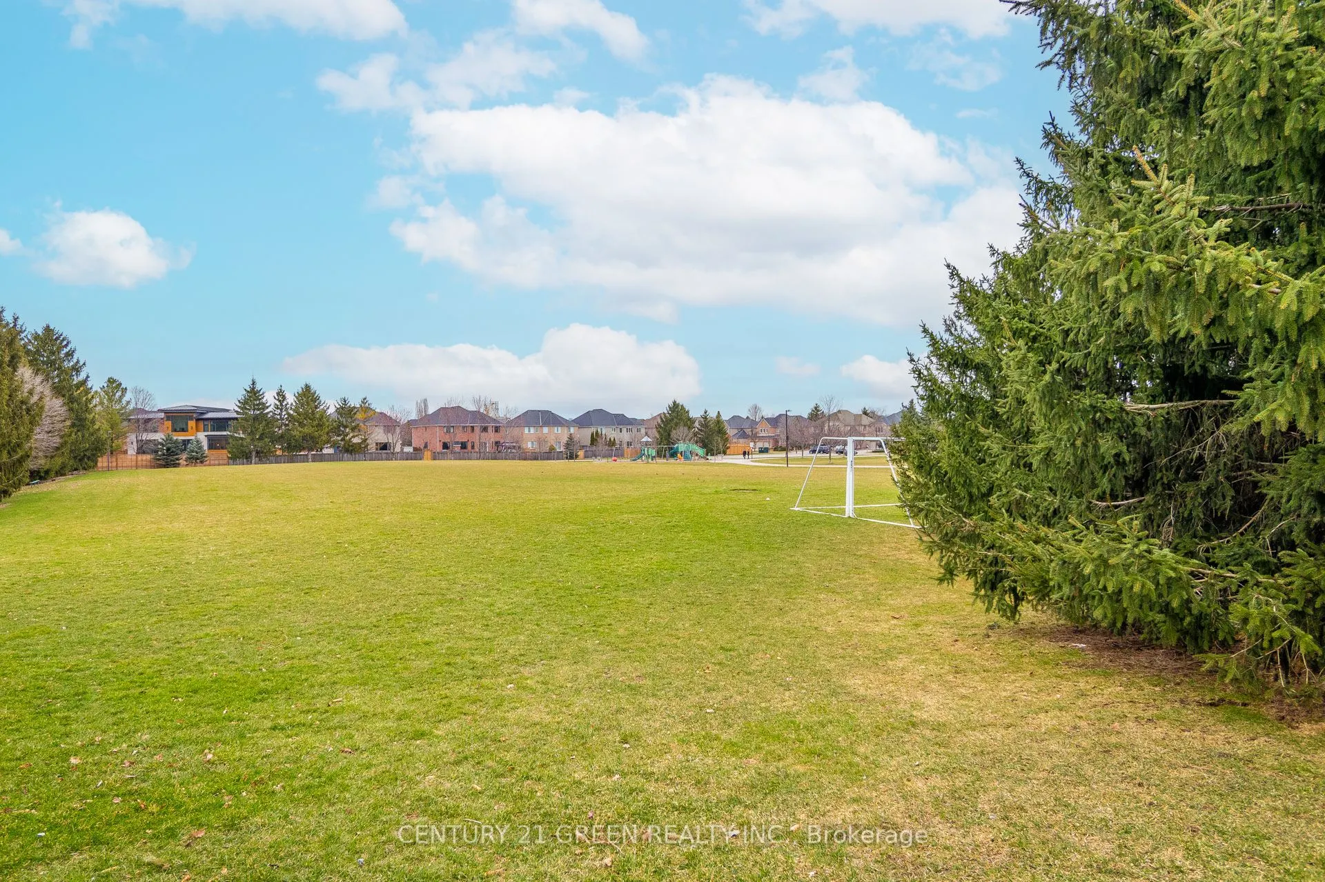 338 Hillside Drive