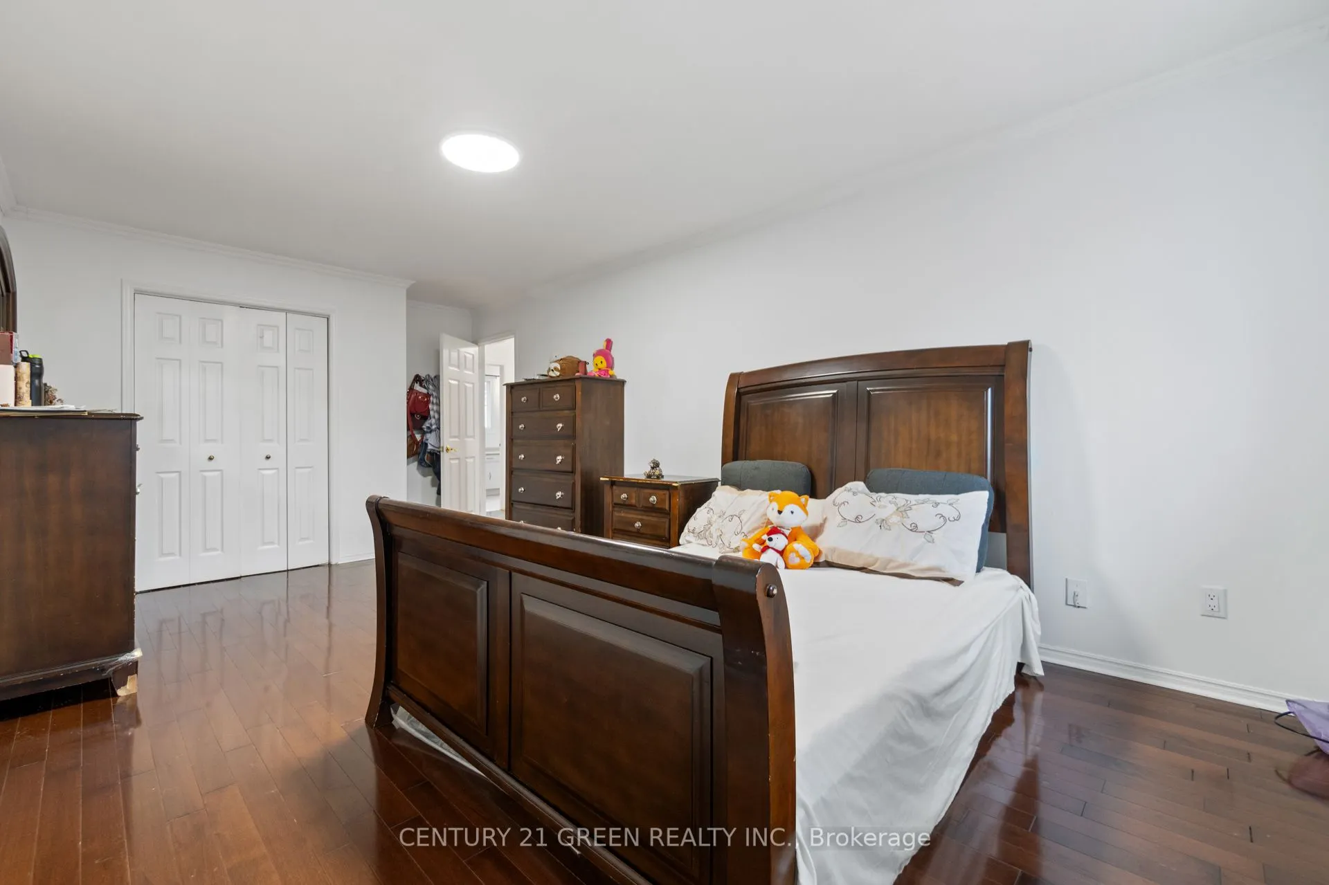 338 Hillside Drive