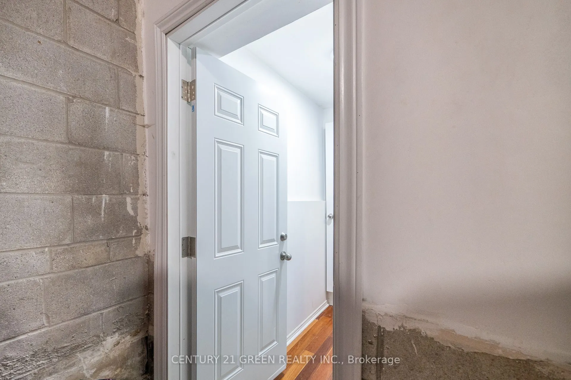 338 Hillside Drive