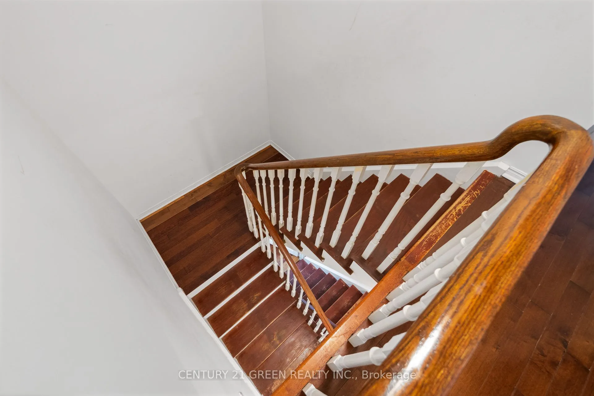 338 Hillside Drive