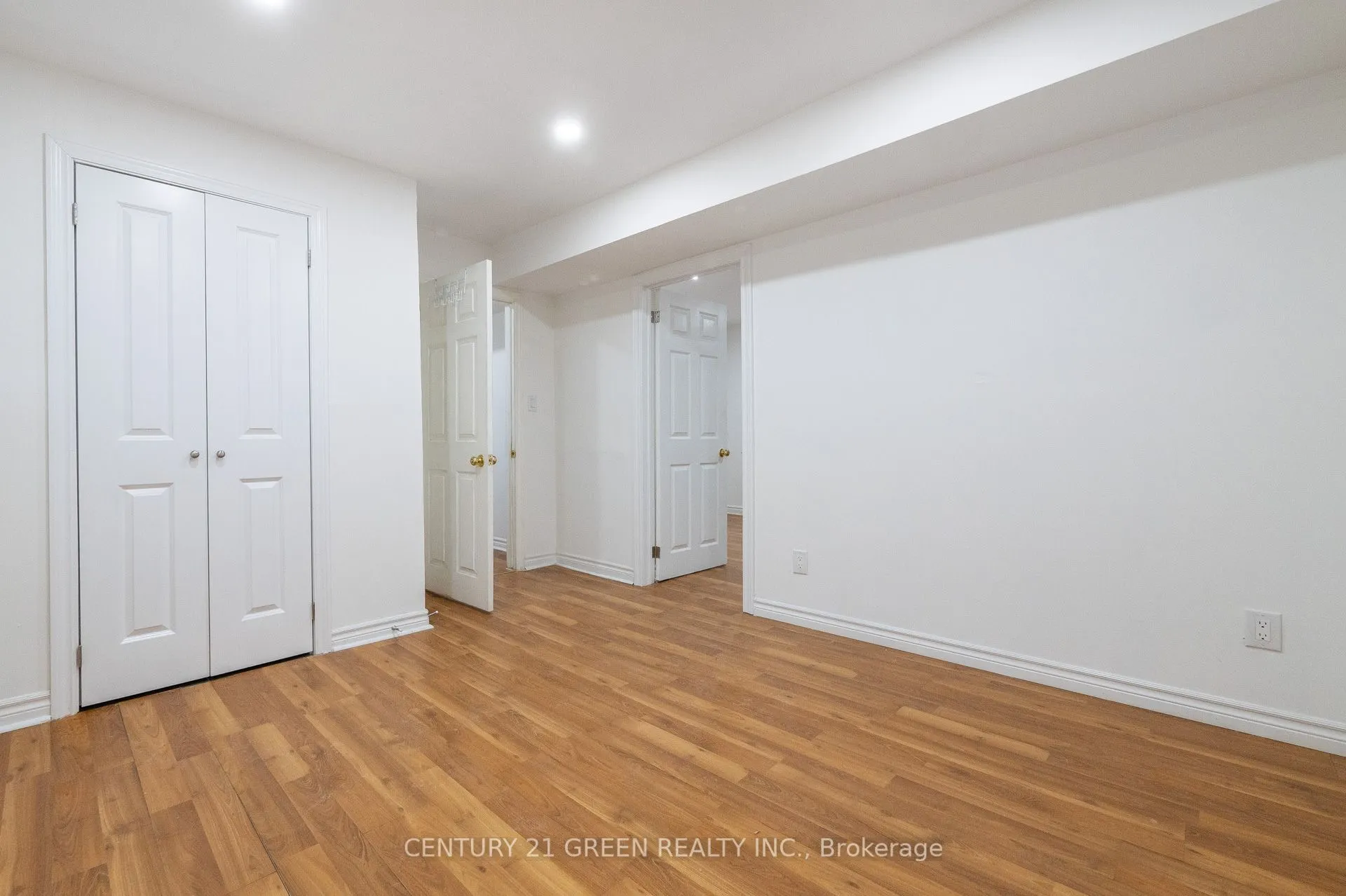 338 Hillside Drive
