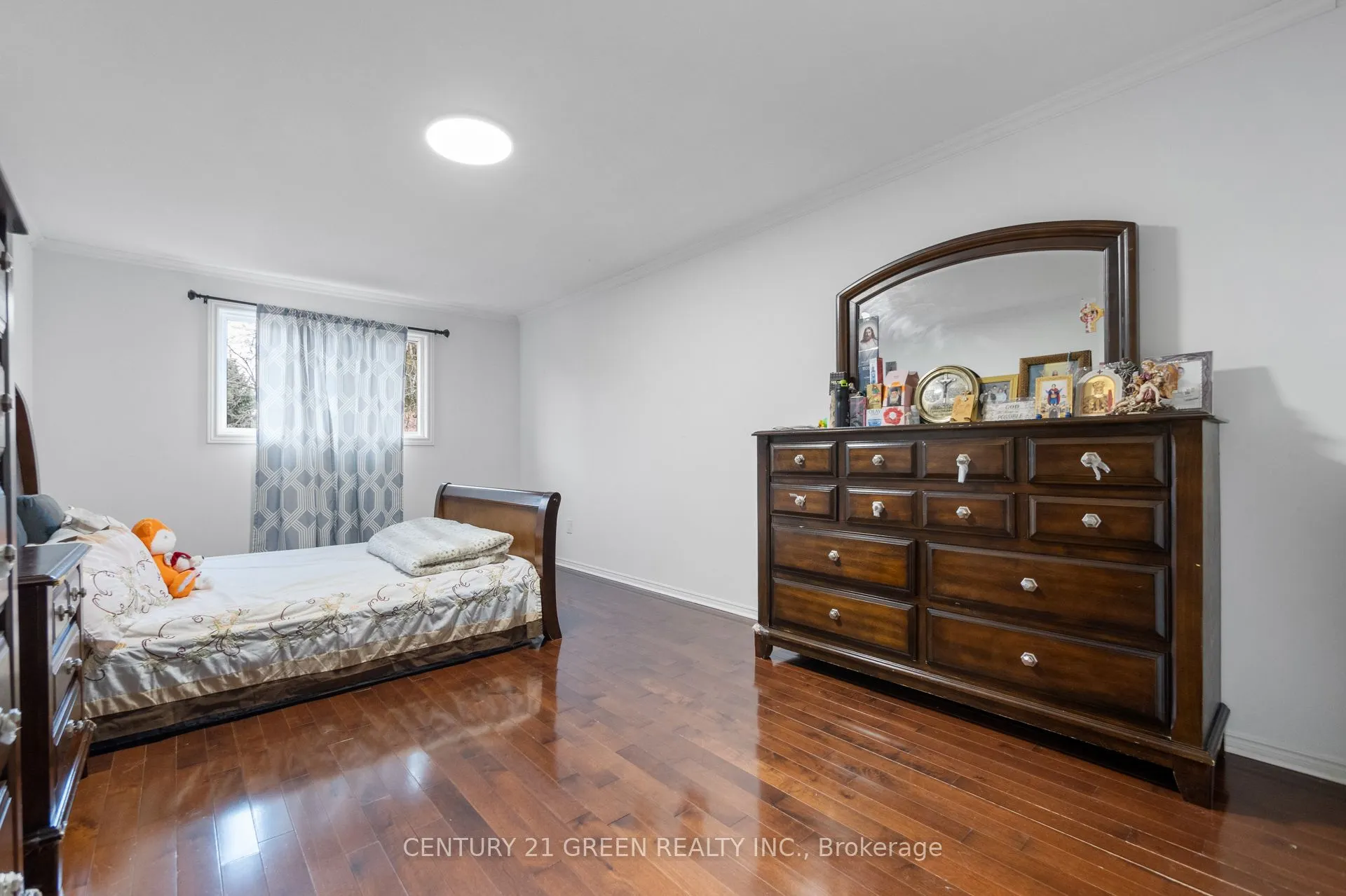 338 Hillside Drive