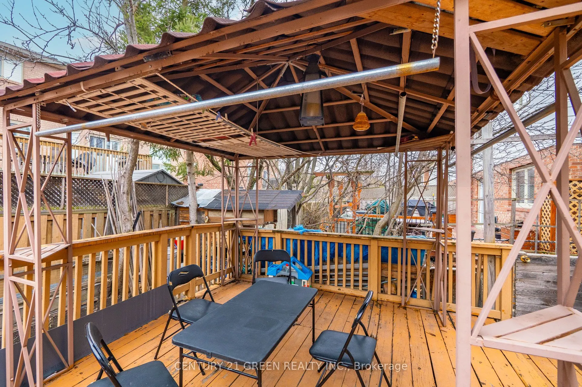 338 Hillside Drive