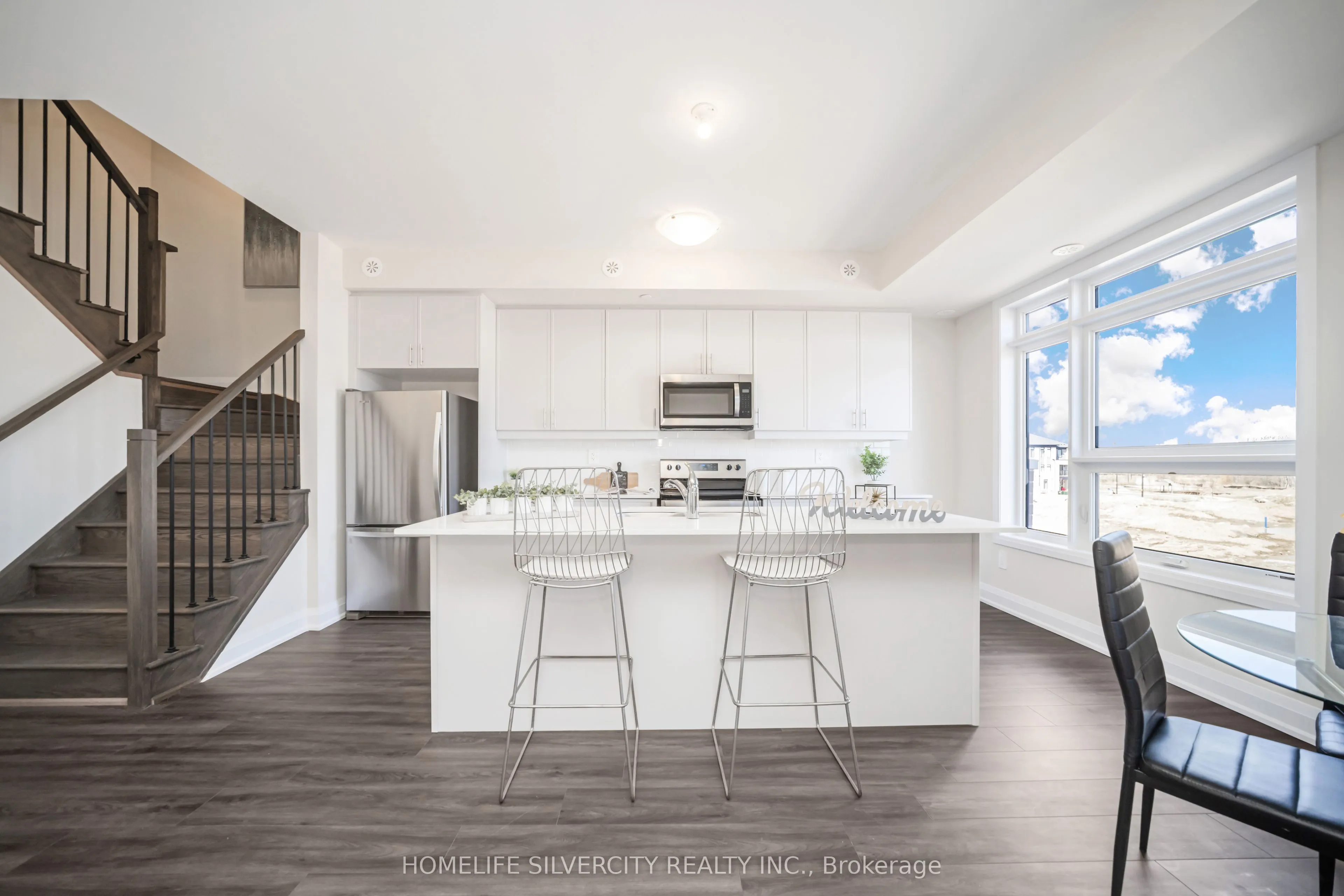 1577 Rose Way, #109