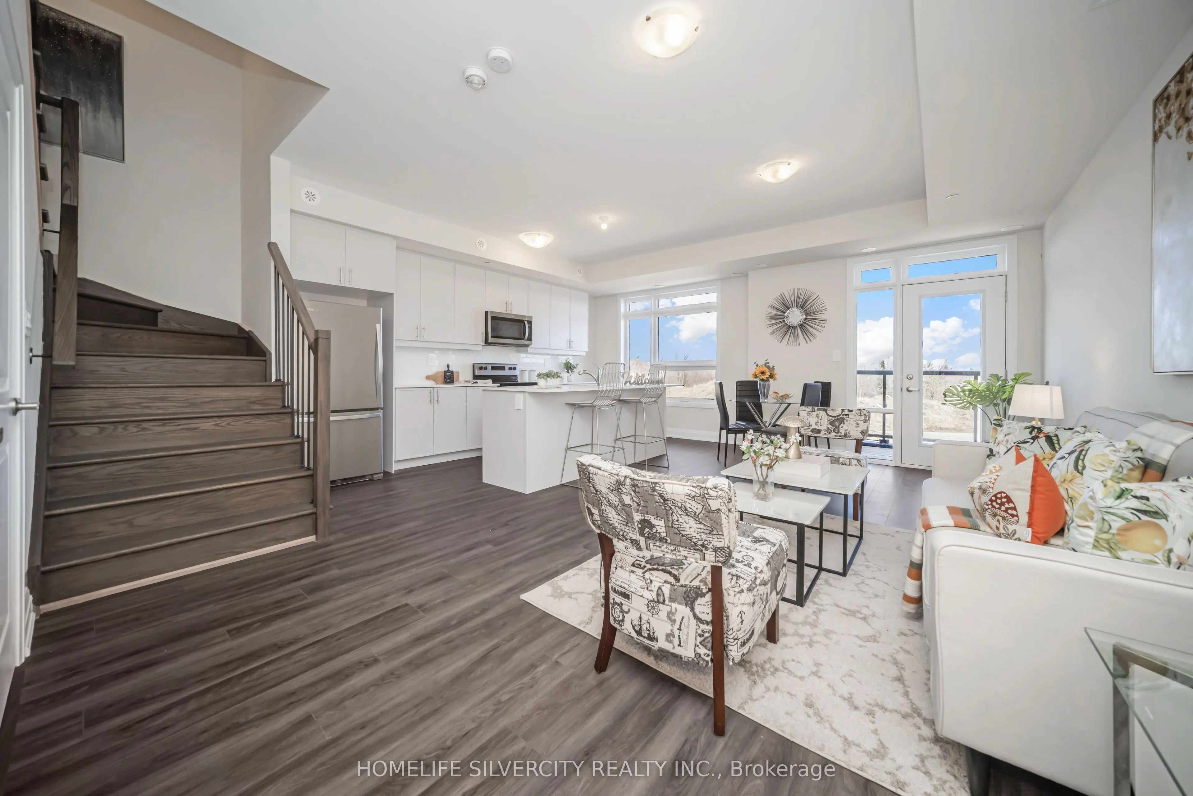 1577 Rose Way, #109