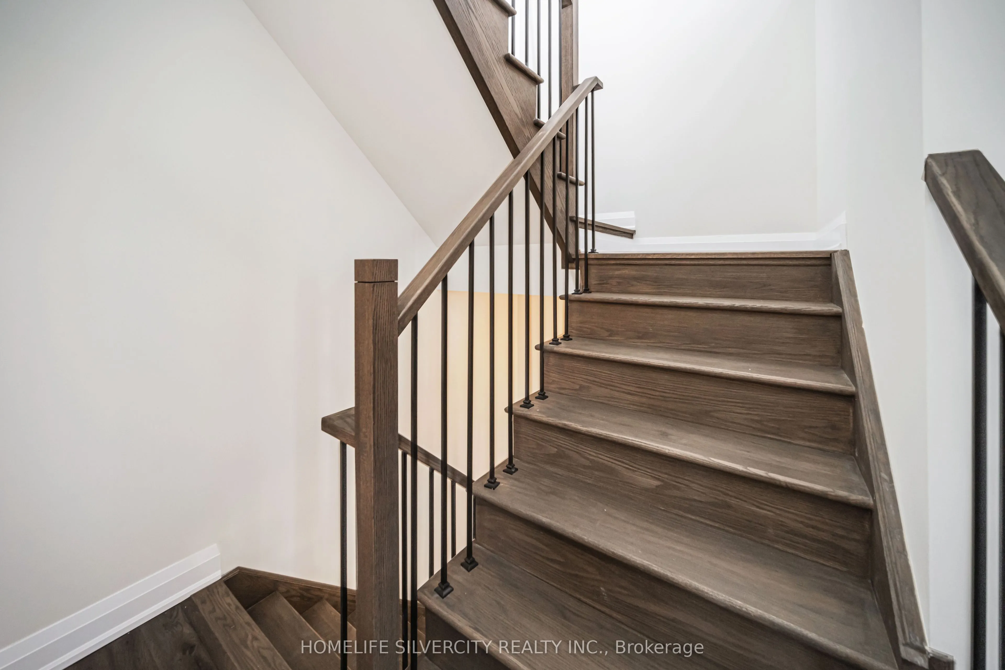 1577 Rose Way, #109