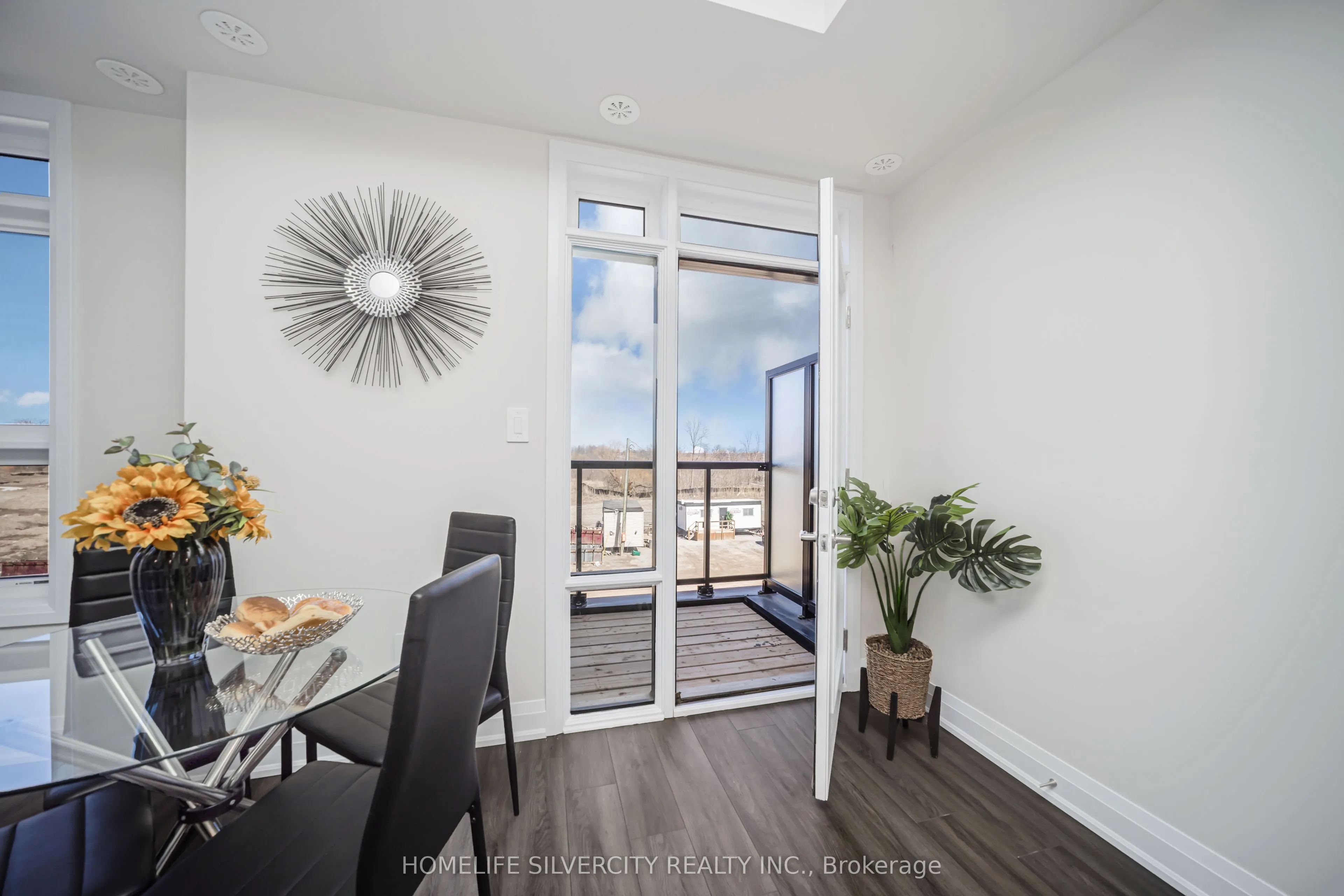1577 Rose Way, #109
