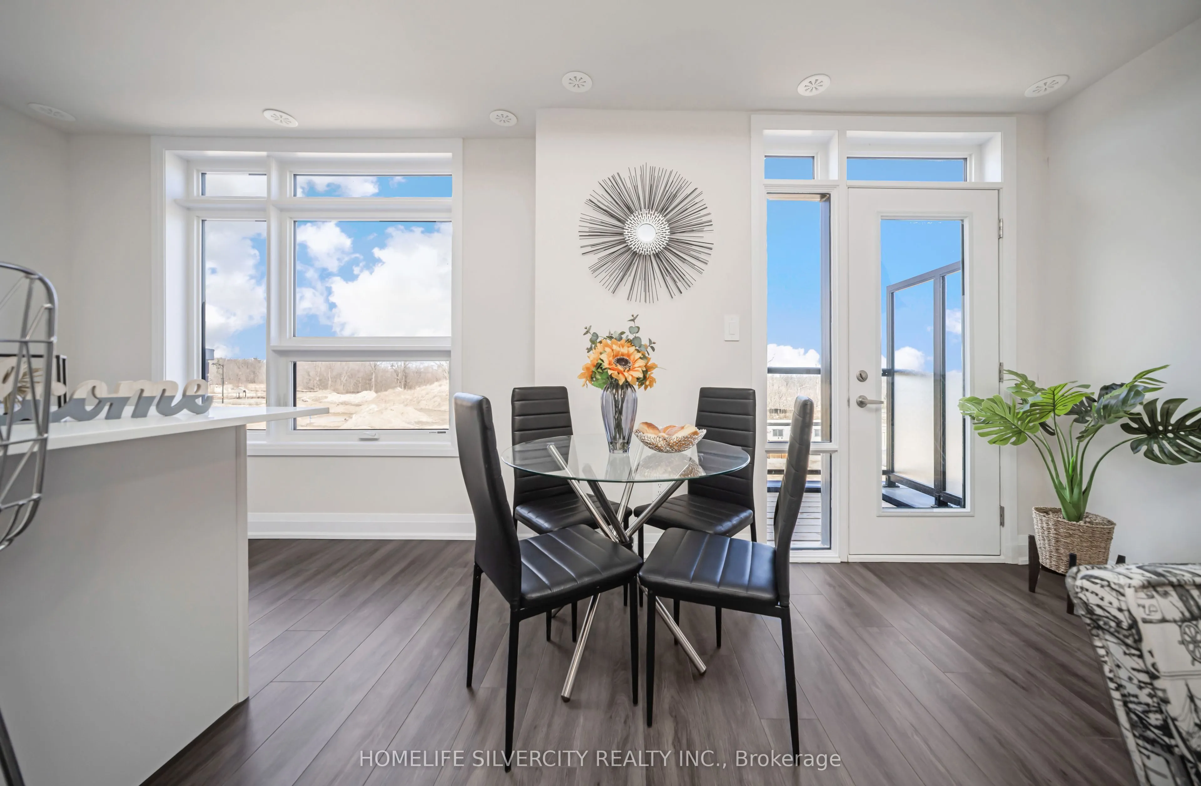 1577 Rose Way, #109