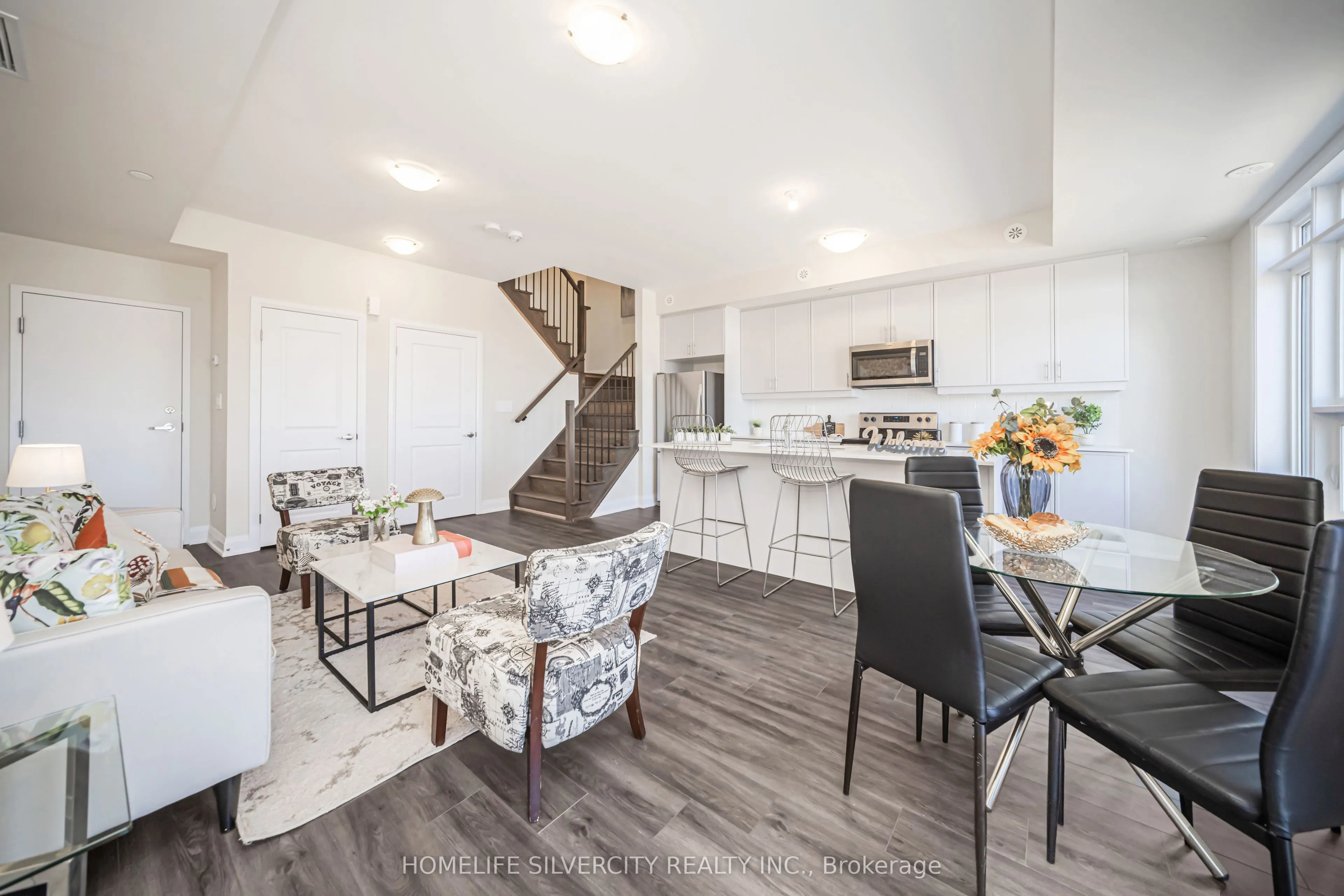 1577 Rose Way, #109