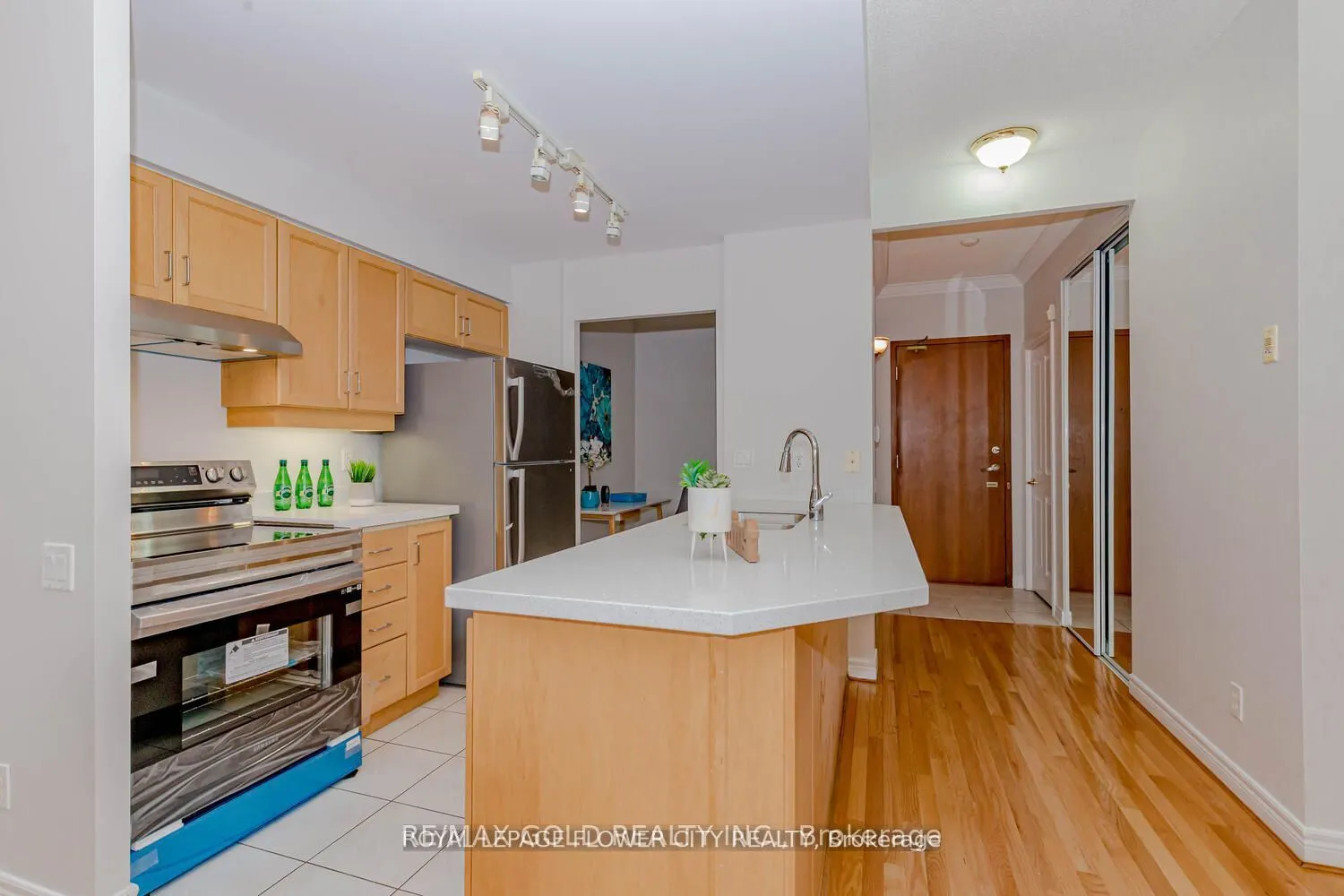 50 Old Mill Road, #709