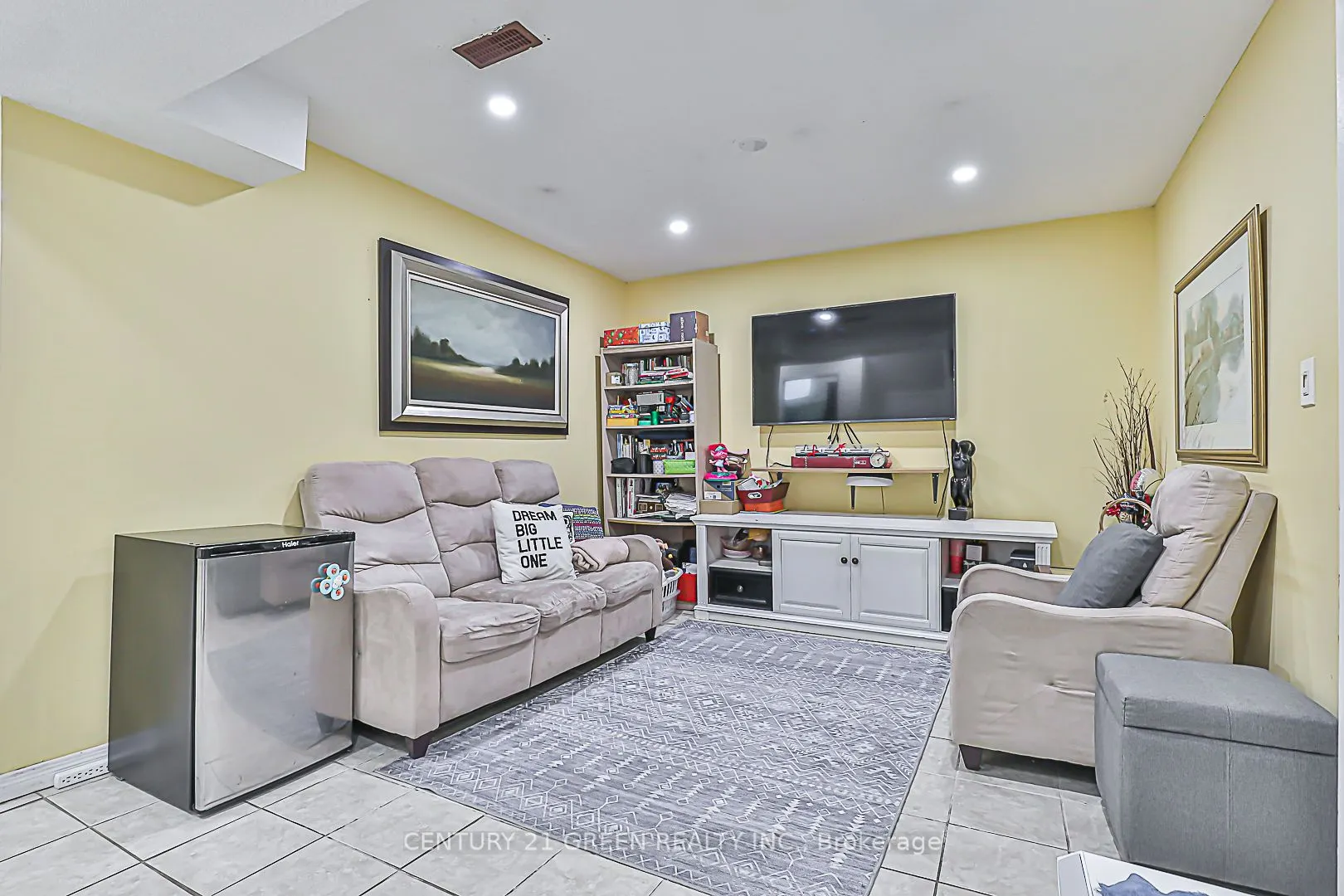 23 Chalkfarm Drive