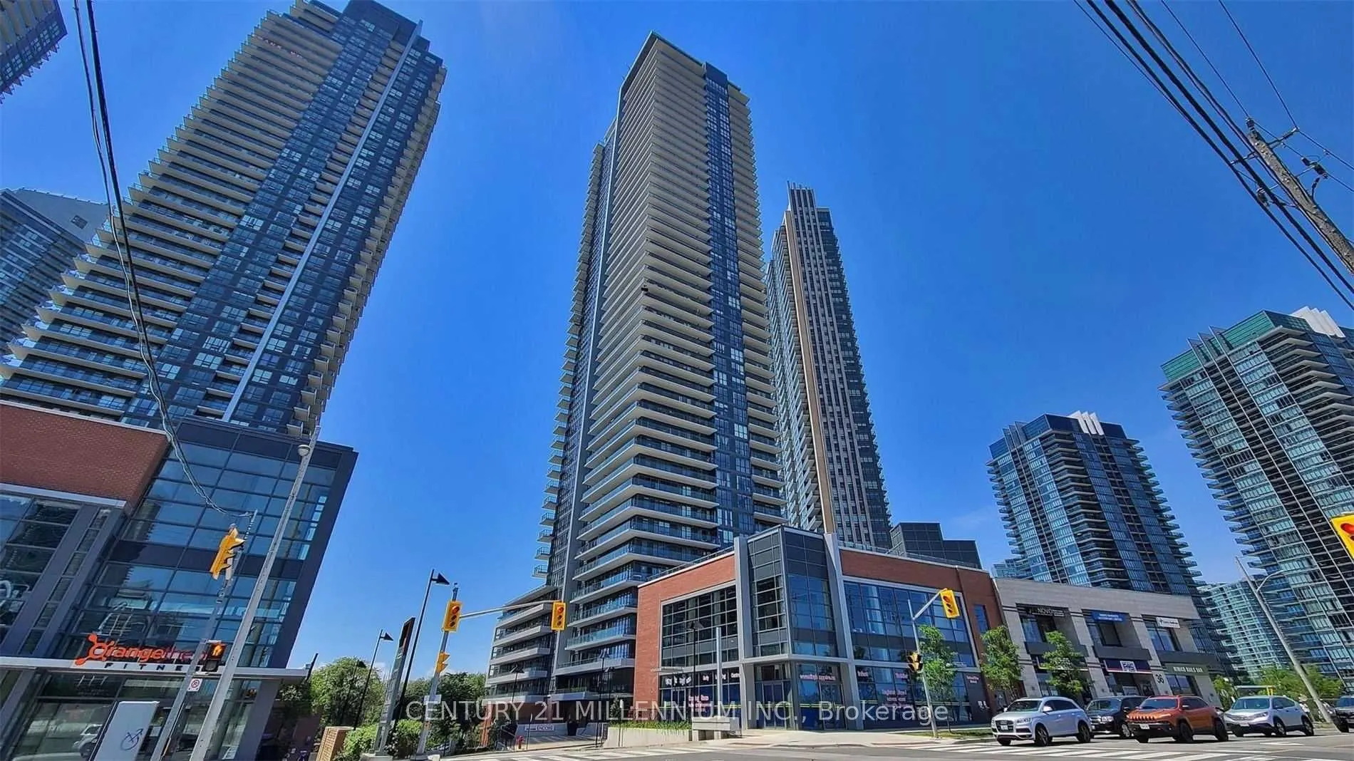 10 Park lawn Road, #1304