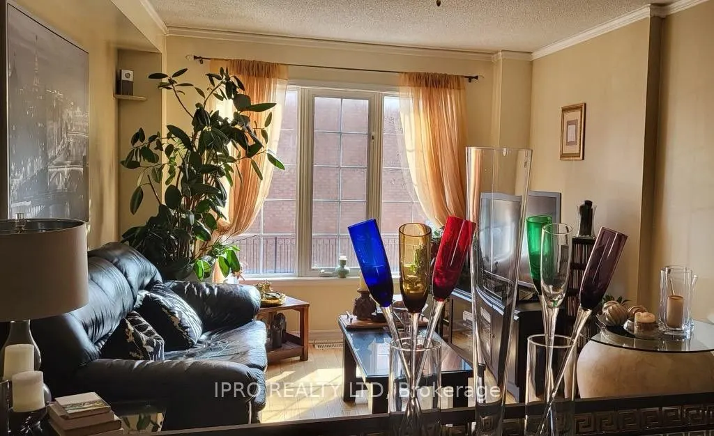 57 Brickyard Way, #122