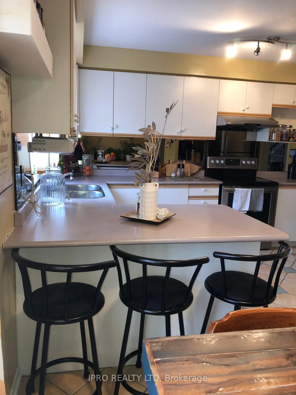 57 Brickyard Way, #122