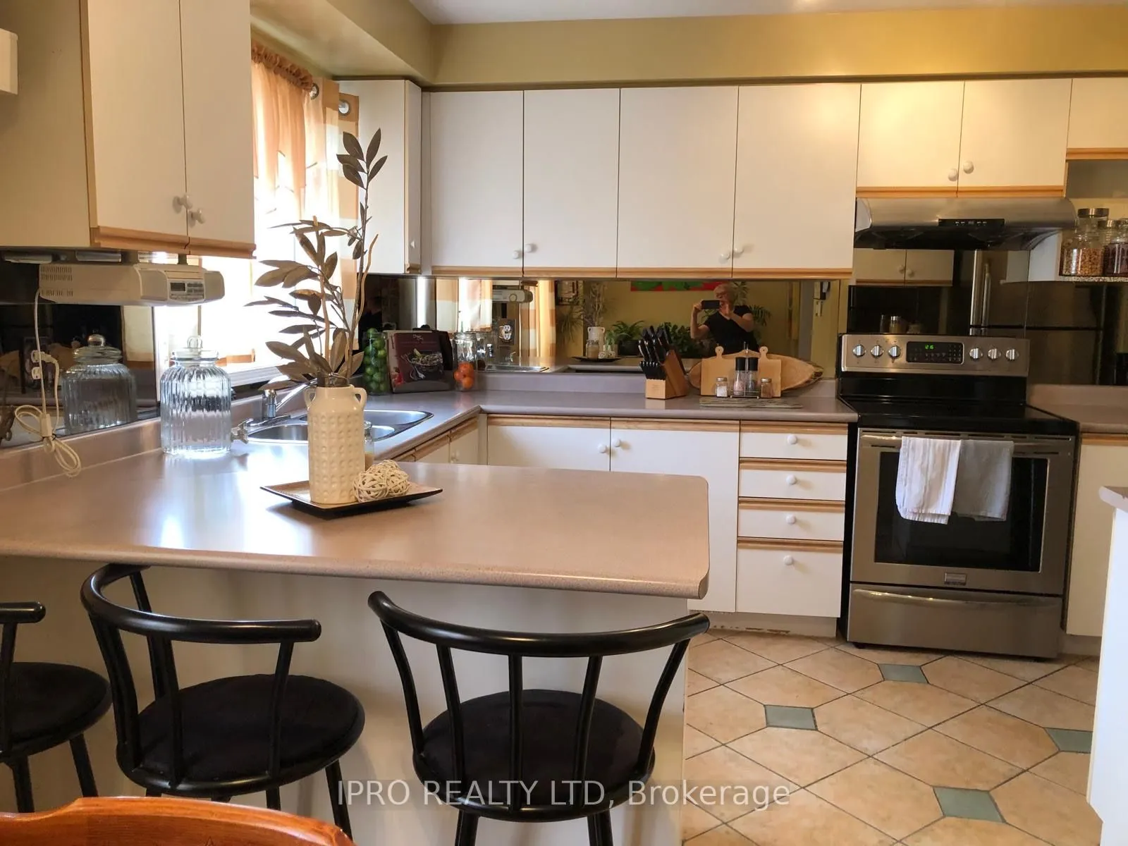 57 Brickyard Way, #122