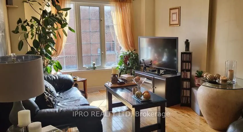 57 Brickyard Way, #122