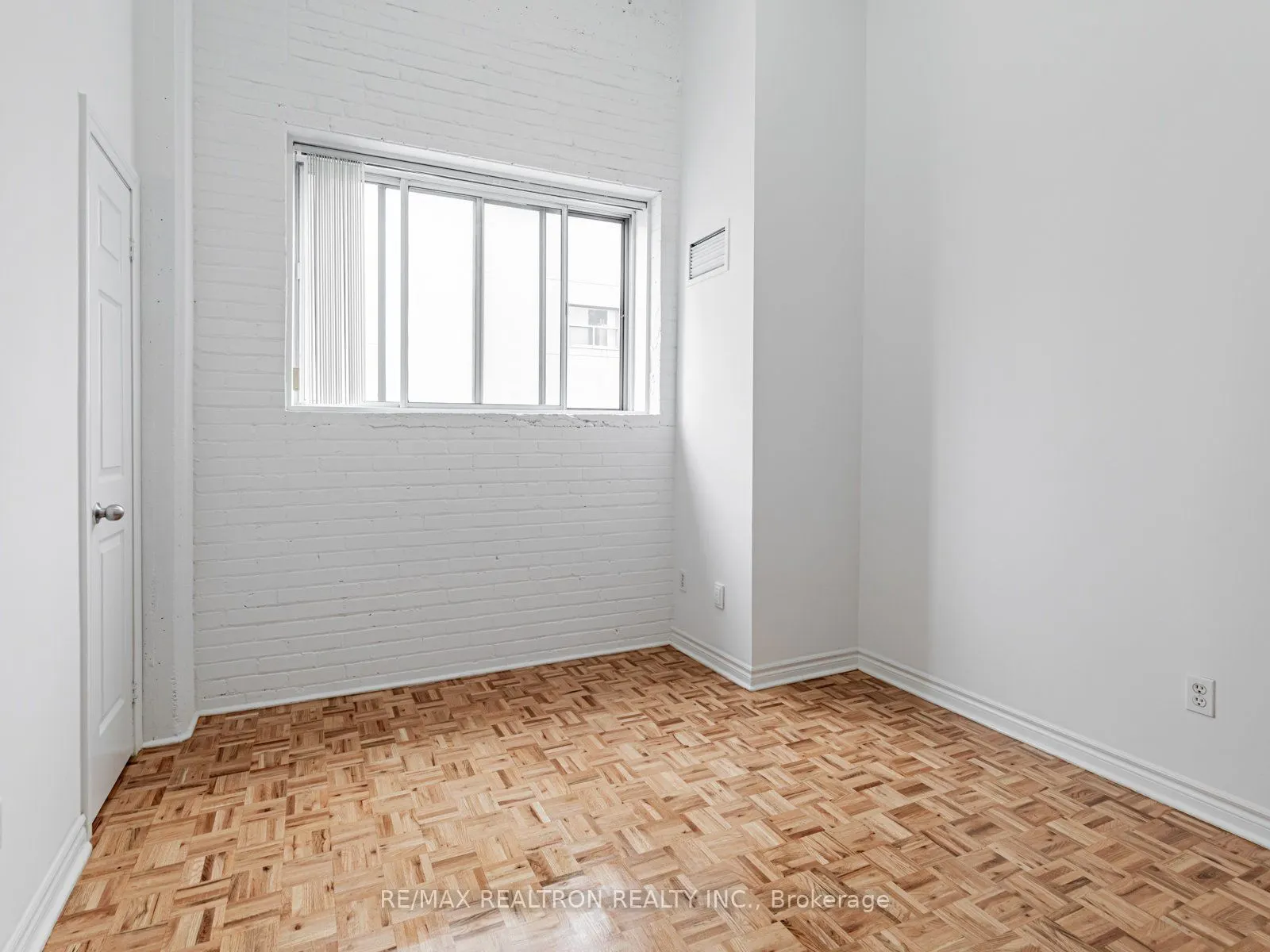 1401 Dupont Street, #225