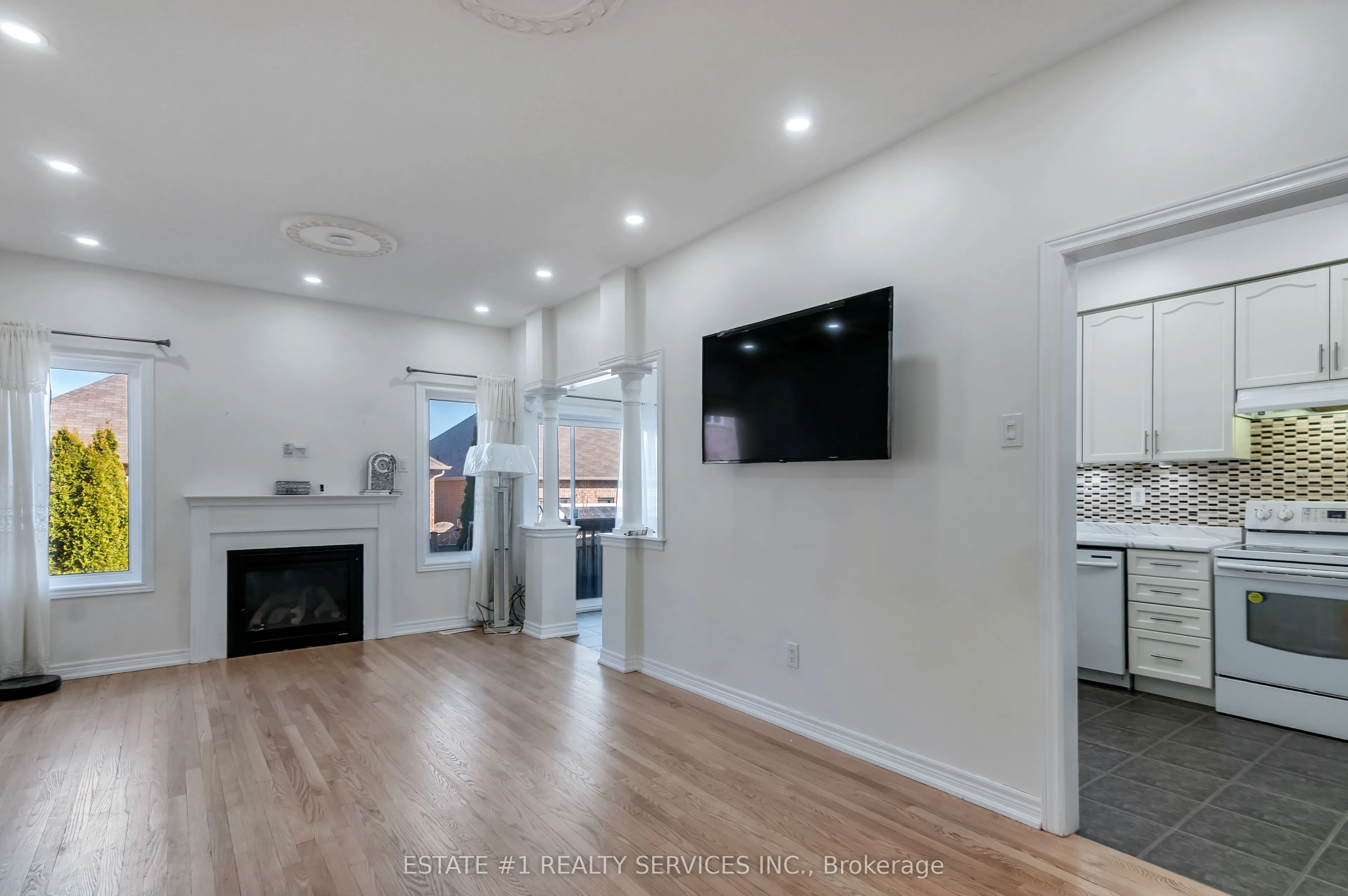 40 Balin Crescent