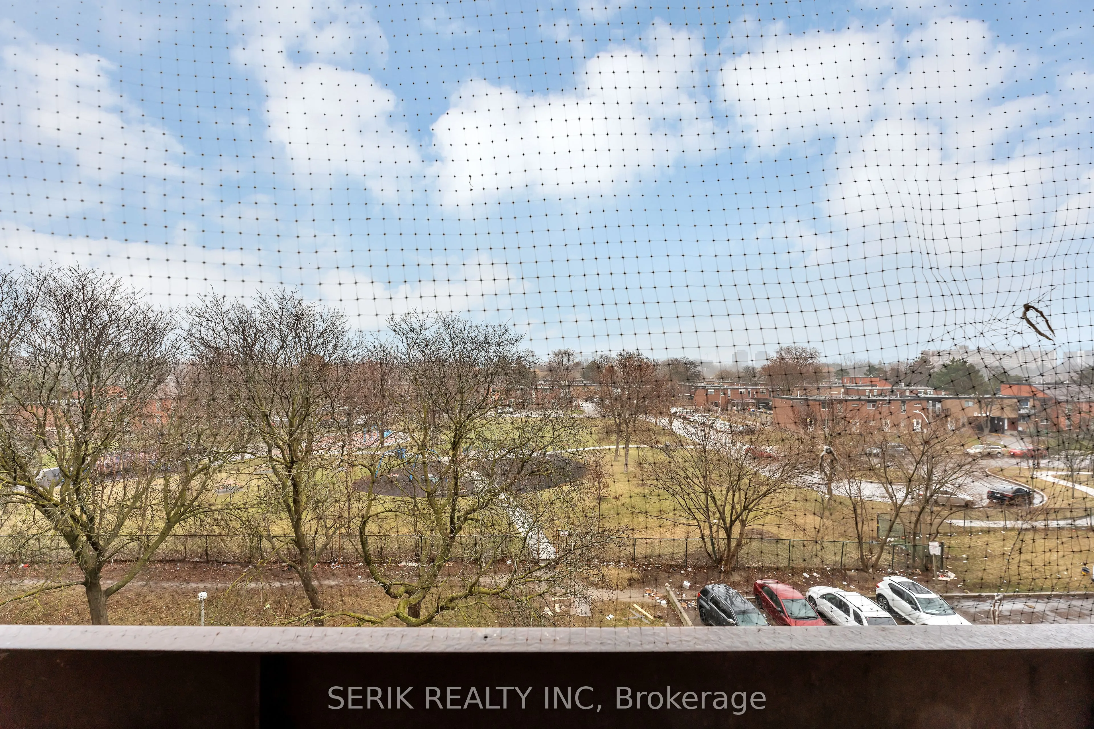 4673 Jane Street, #517