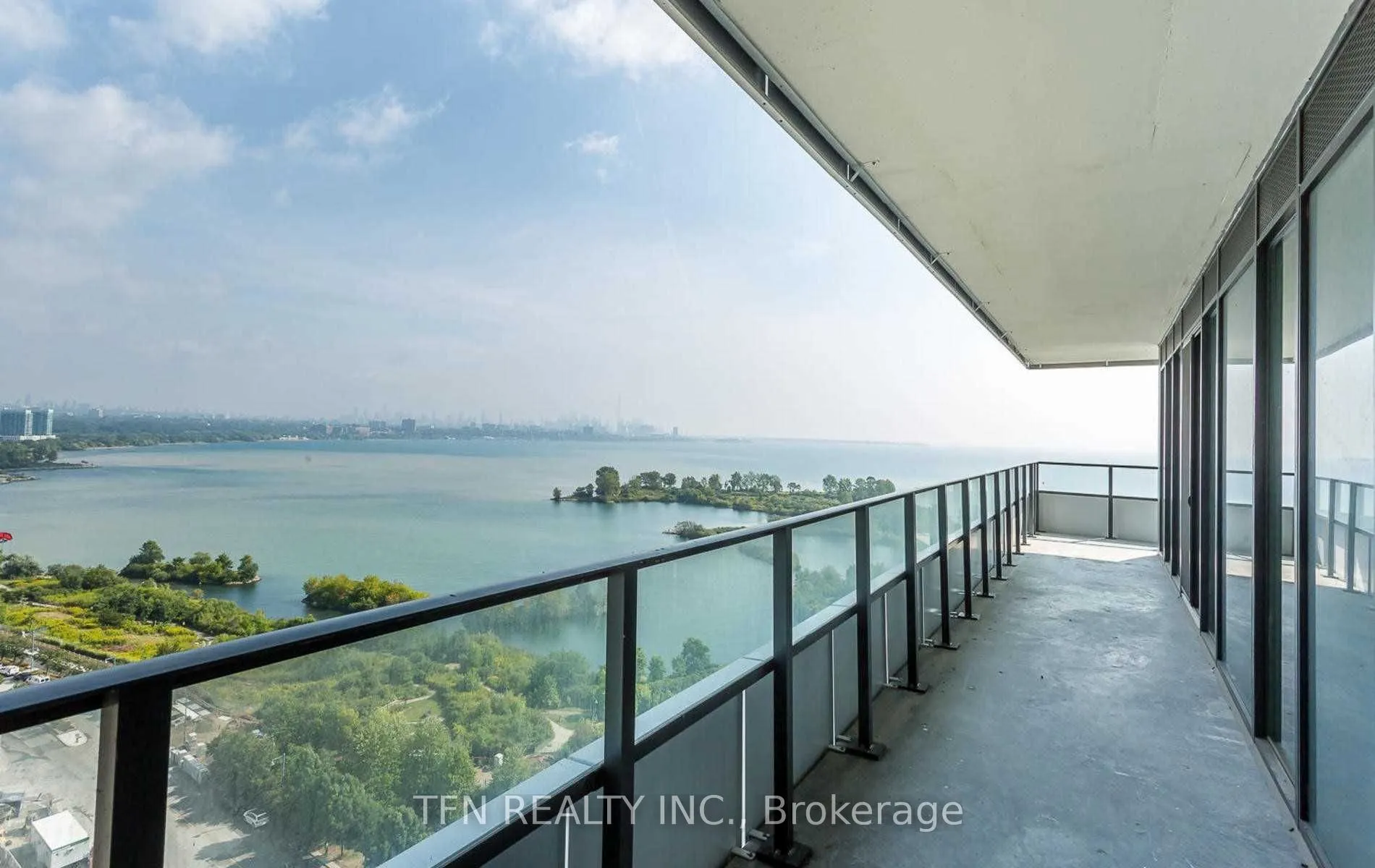 20 Shore Breeze Drive, #1707