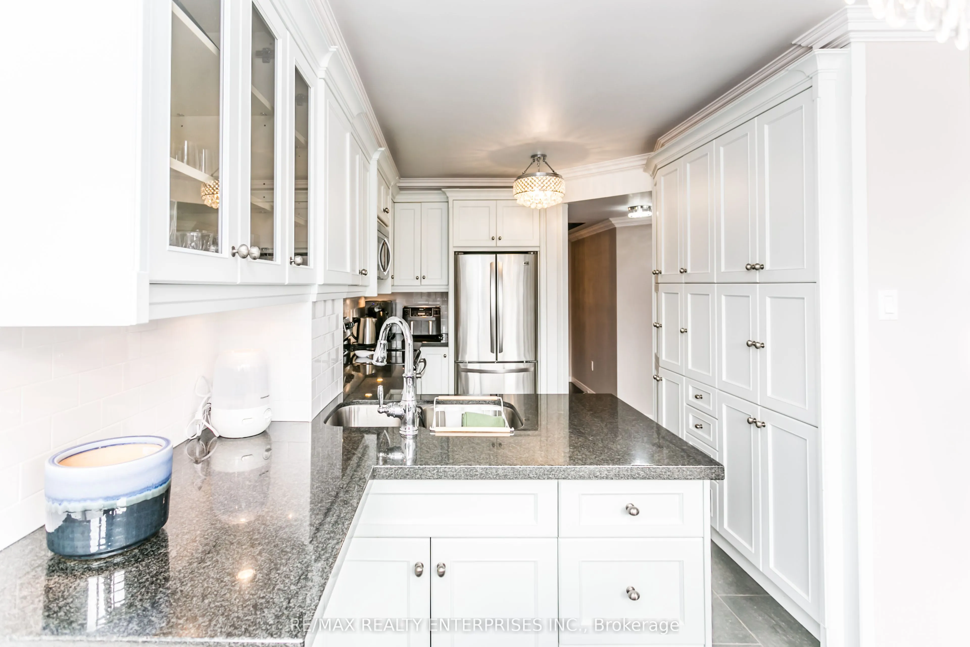 1700 The Collegeway, #402