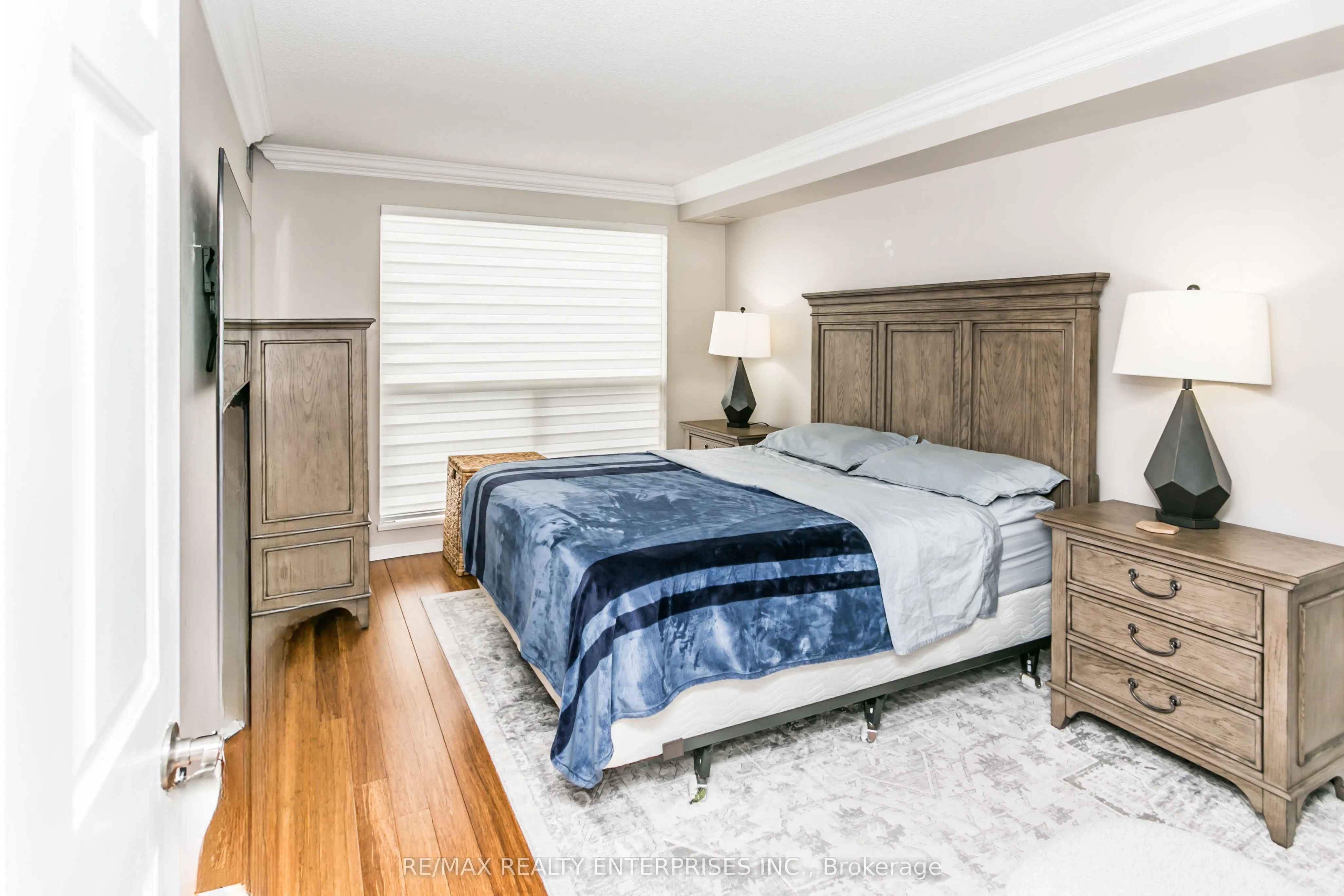 1700 The Collegeway, #402