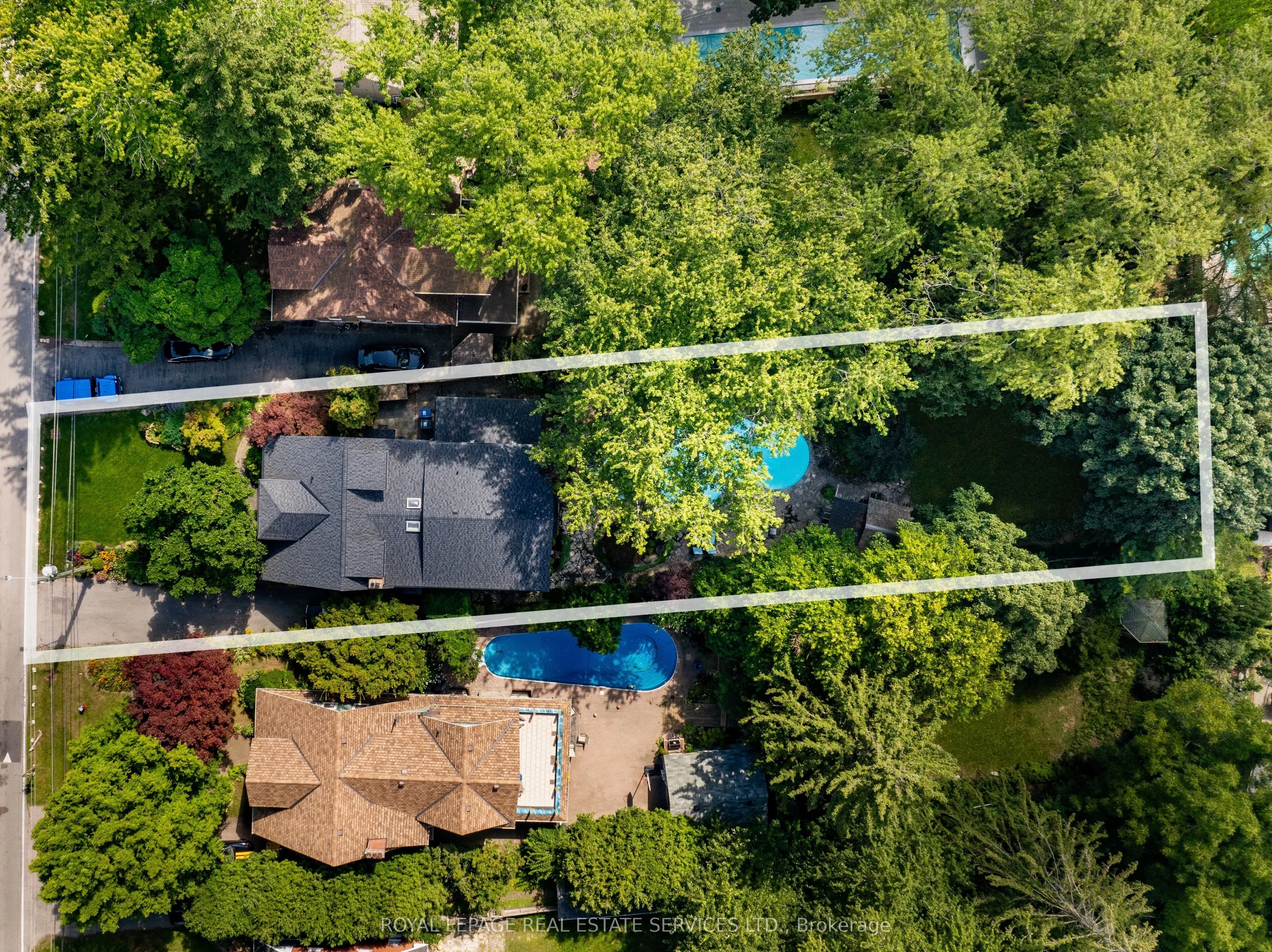 938 Meadow Wood Road