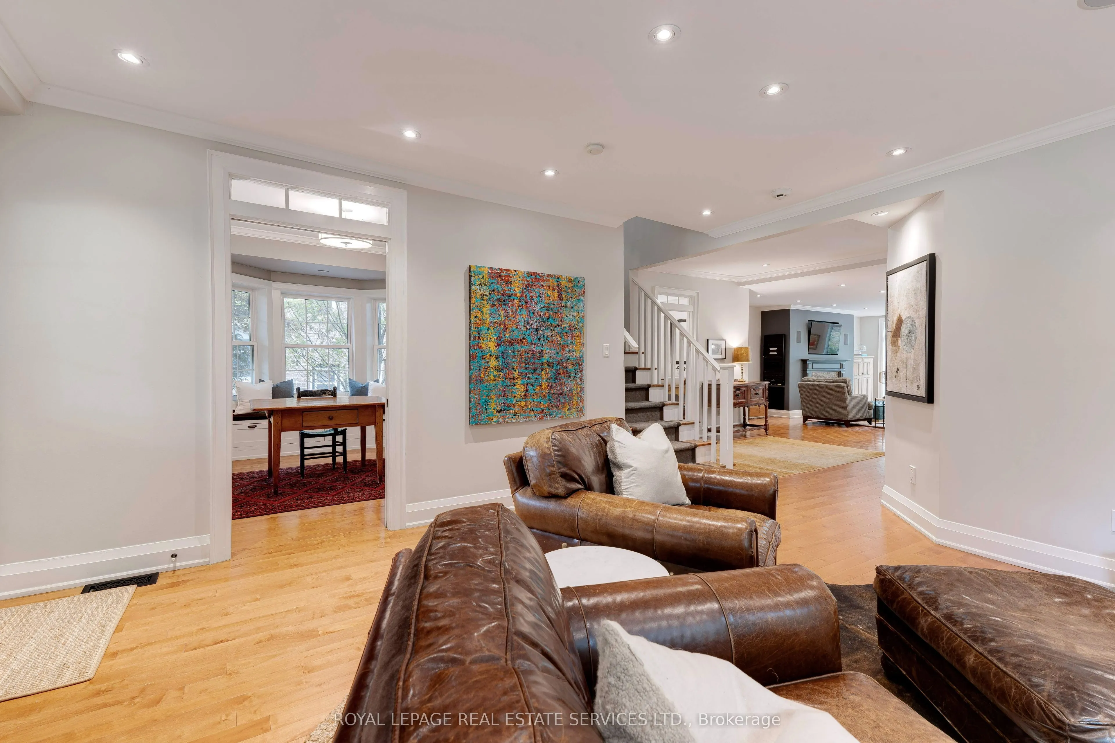 938 Meadow Wood Road