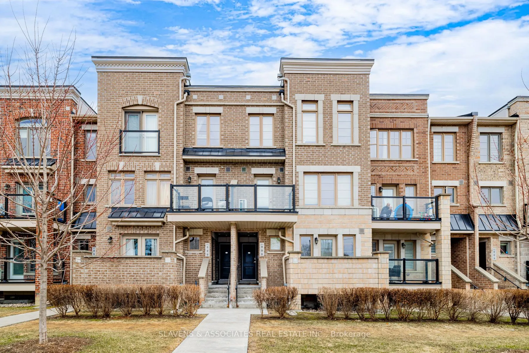 2335 Sheppard Avenue W, #30