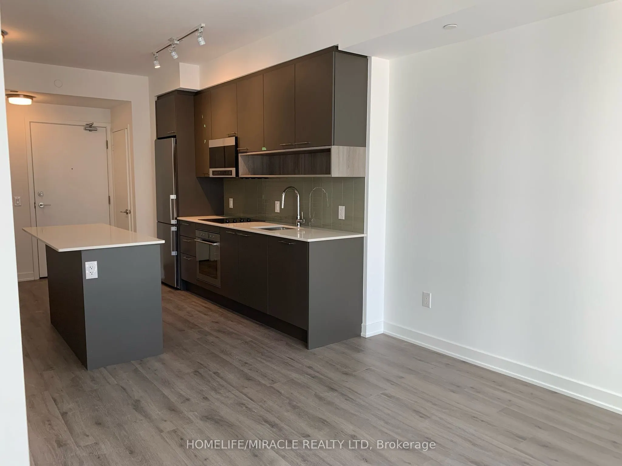 3005 Pine Glen Road, #320