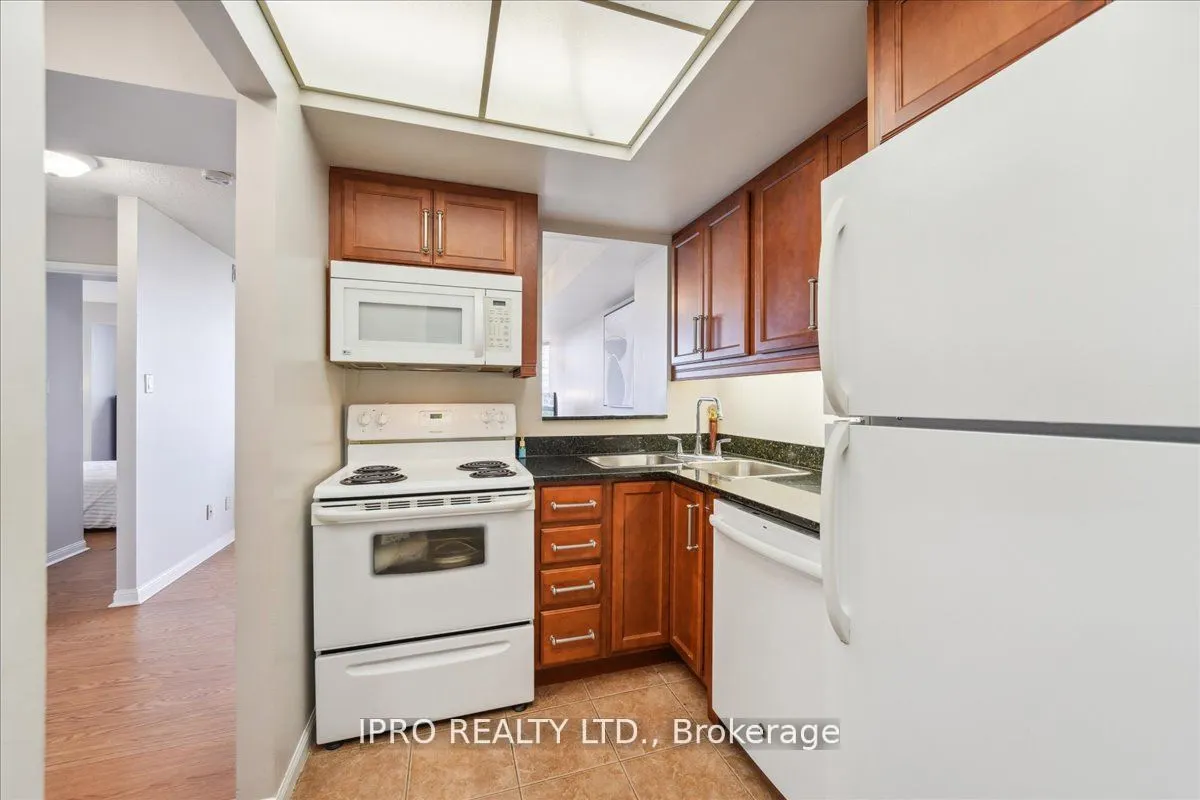 55 Kingsbridge Garden Circle, #613