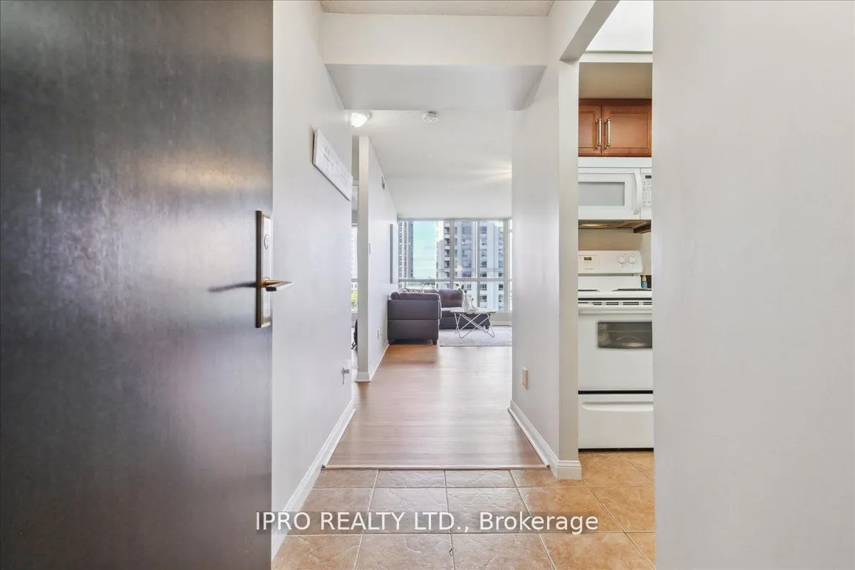 55 Kingsbridge Garden Circle, #613