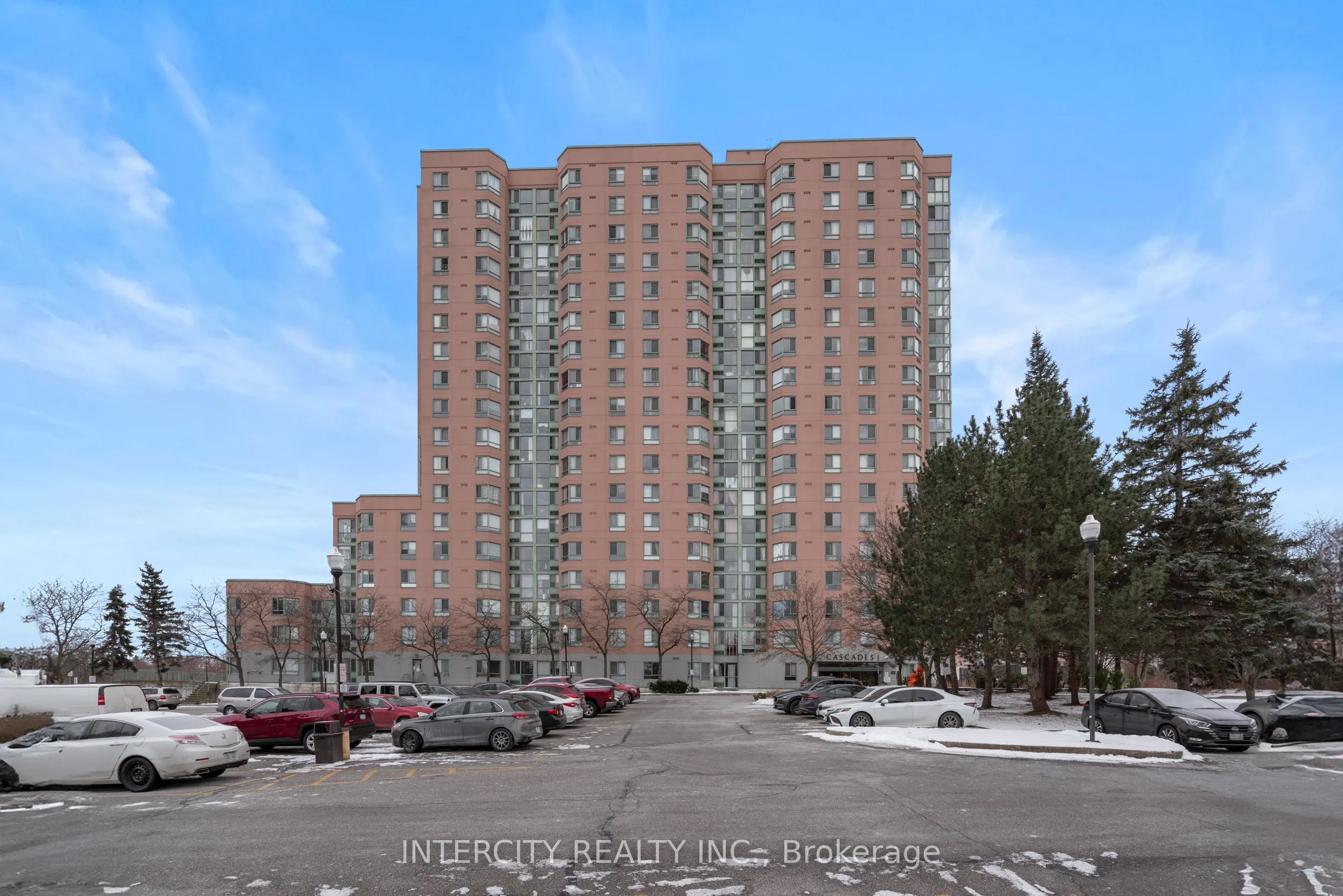 61 Markbrook Lane, #PH3