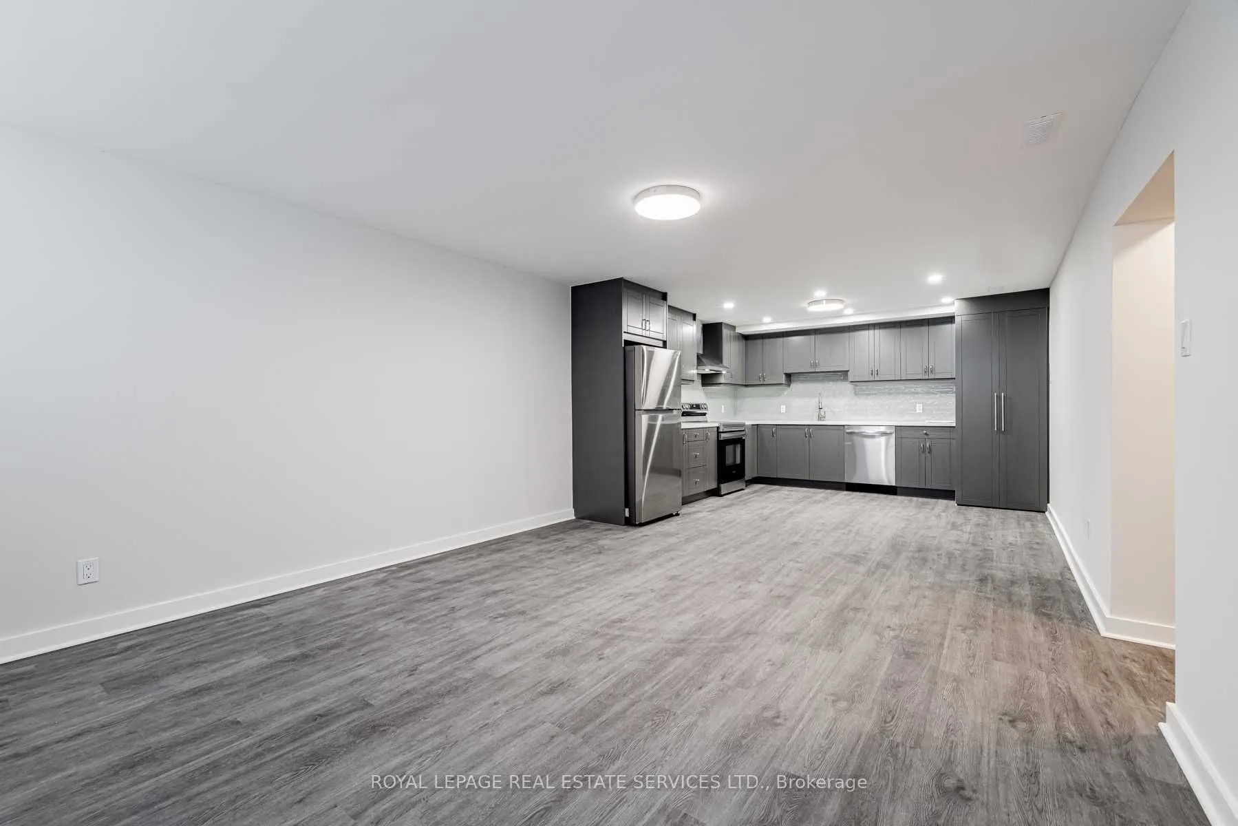 72 Winston Park Boulevard #Lower