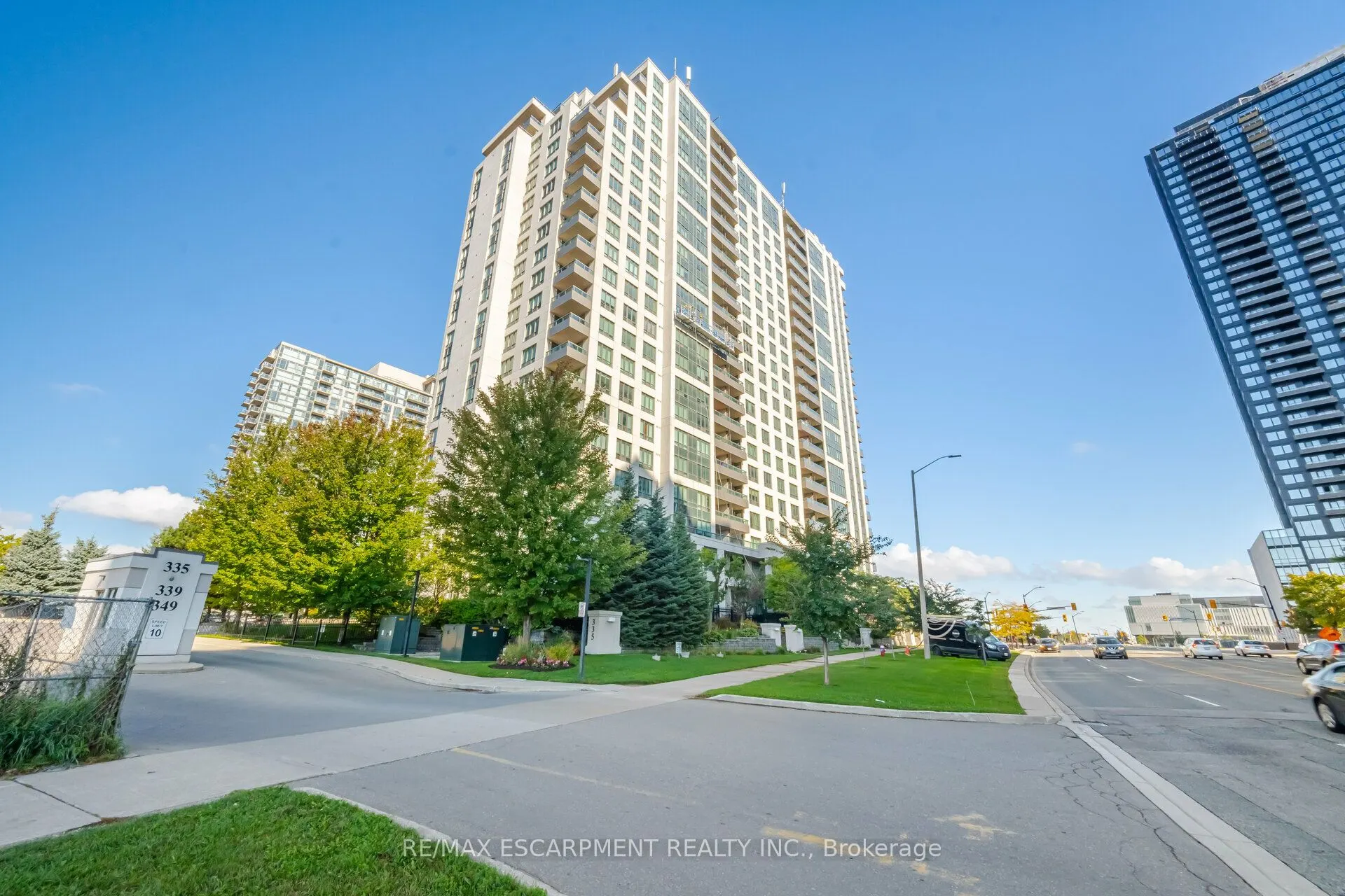 335 Rathburn Road W, #1617