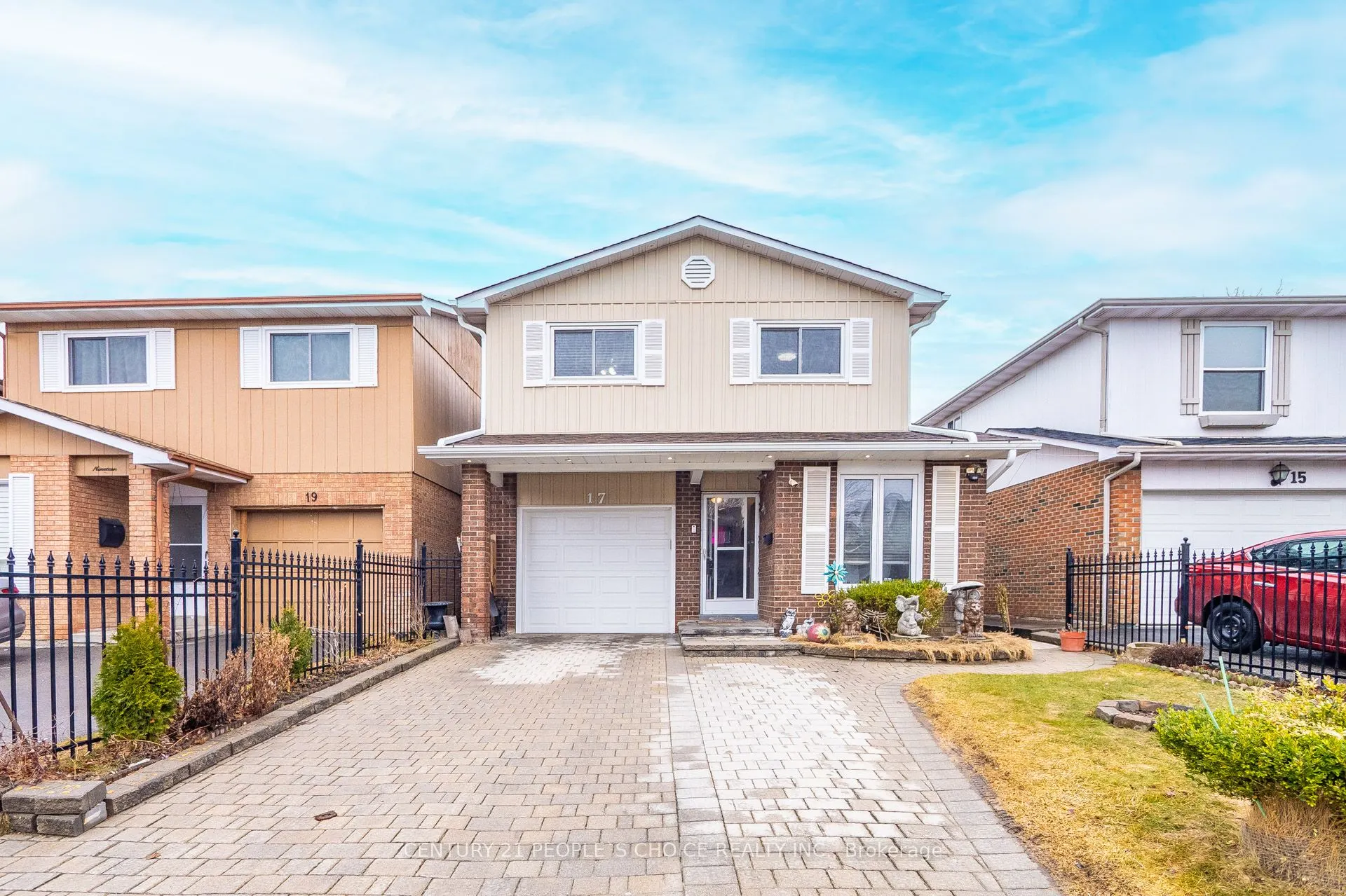 17 Ashurst Crescent