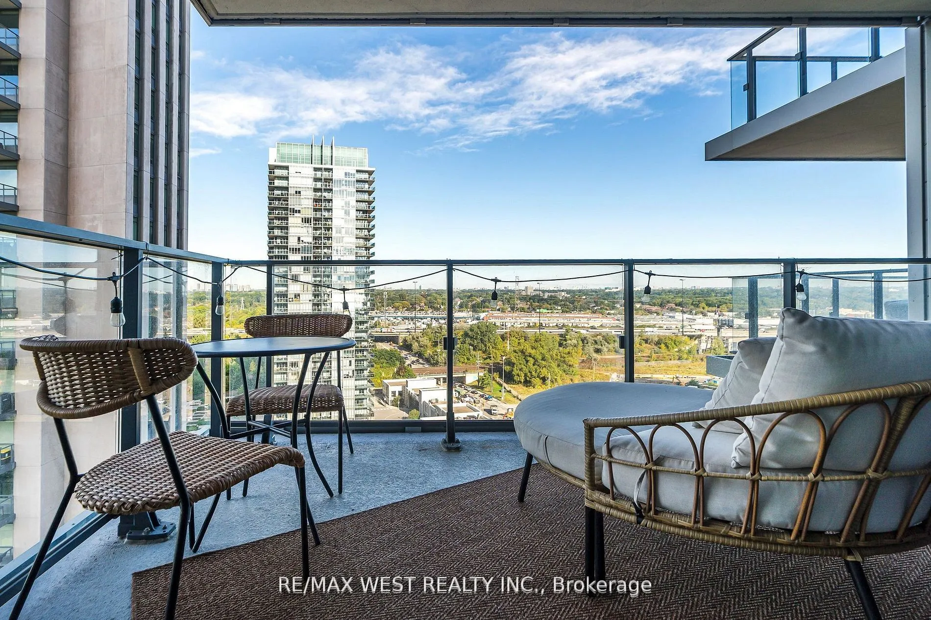 10 Park Lawn Road #1705