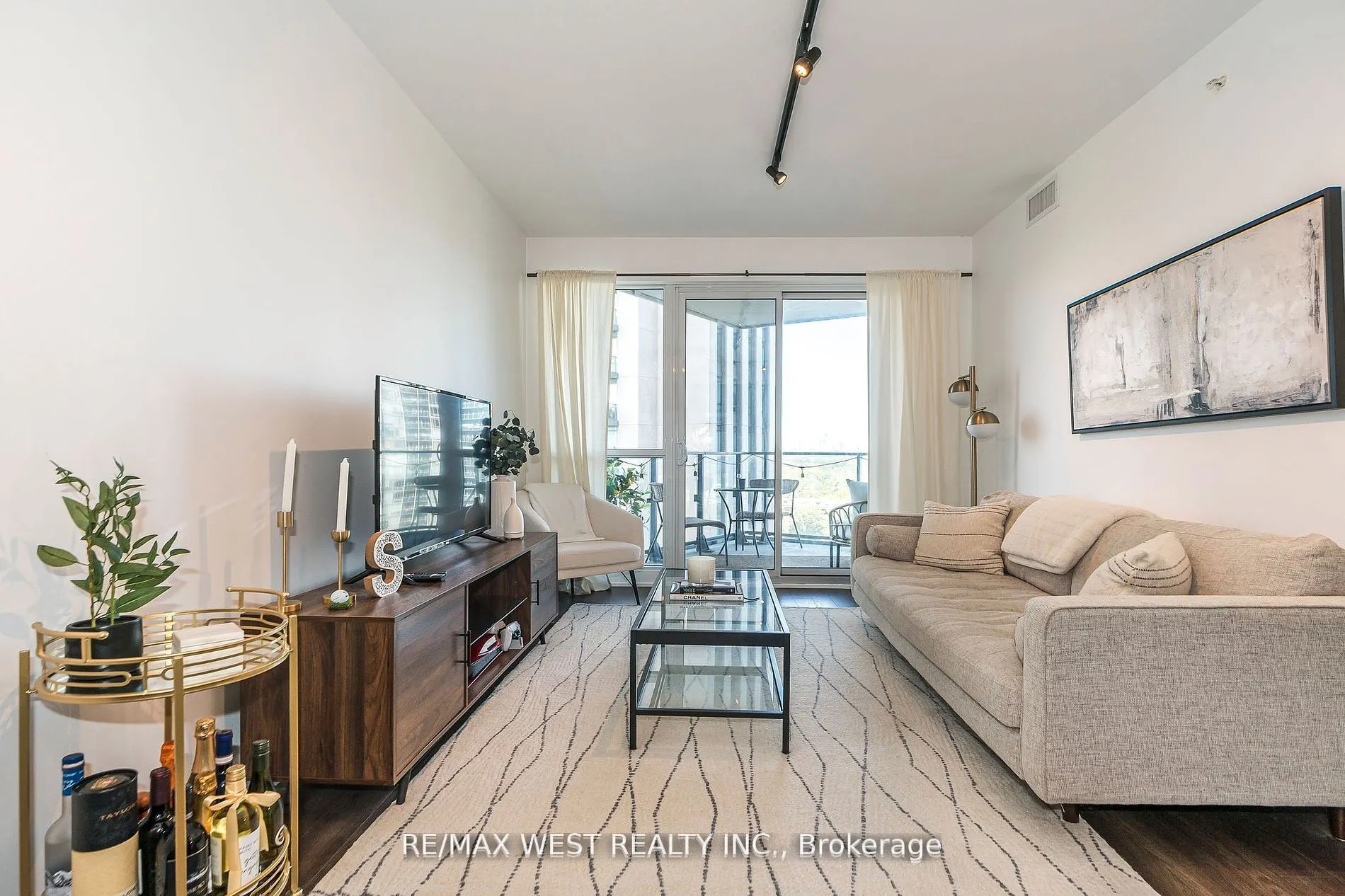 10 Park Lawn Road #1705