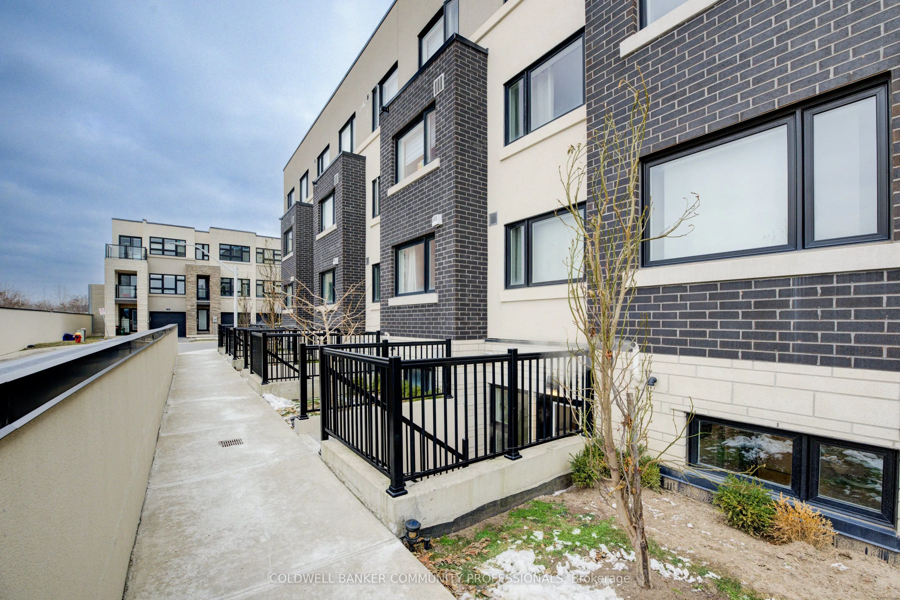 1141 Cooke Boulevard, #420