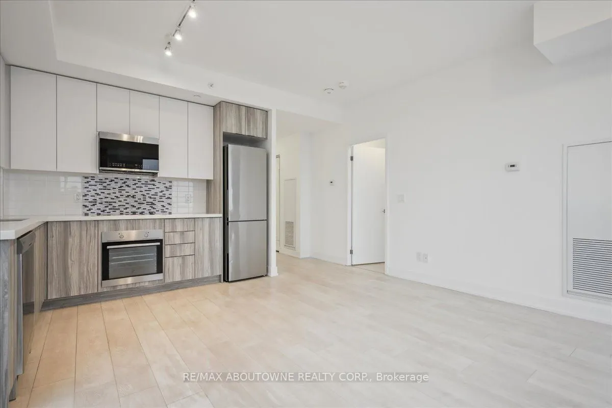 297 Oak Walk Drive, #2203