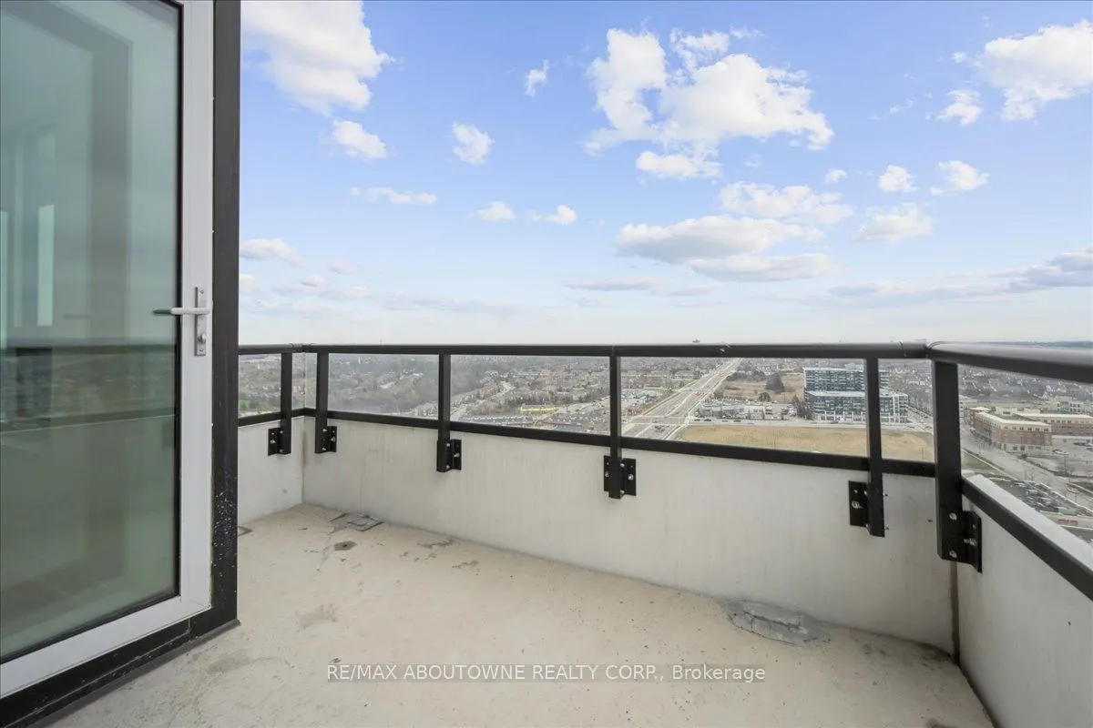 297 Oak Walk Drive, #2203
