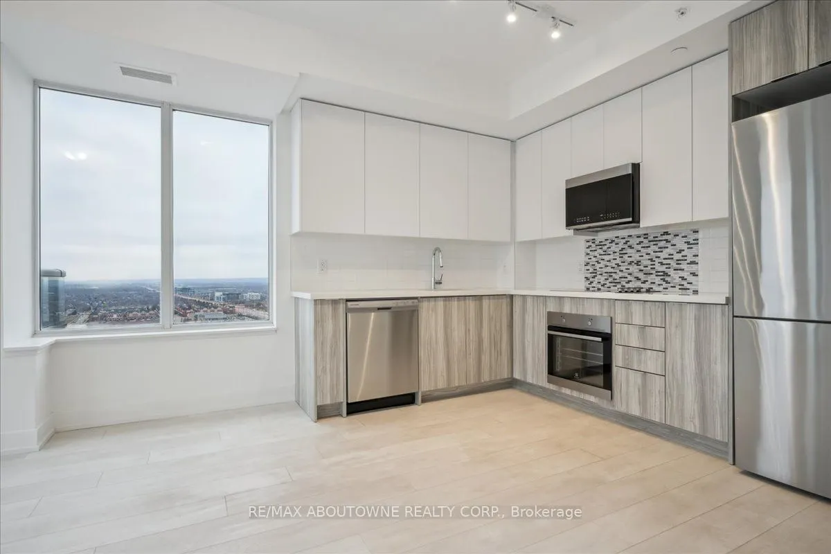 297 Oak Walk Drive, #2203