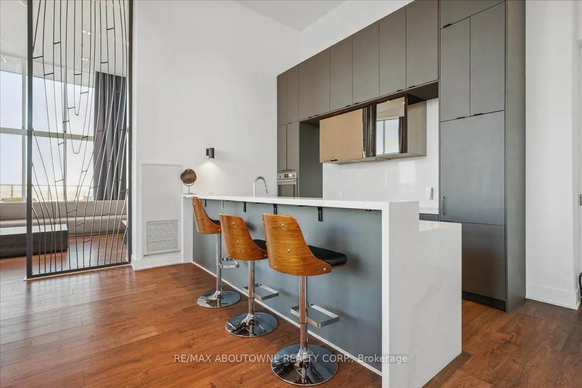 297 Oak Walk Drive, #2203
