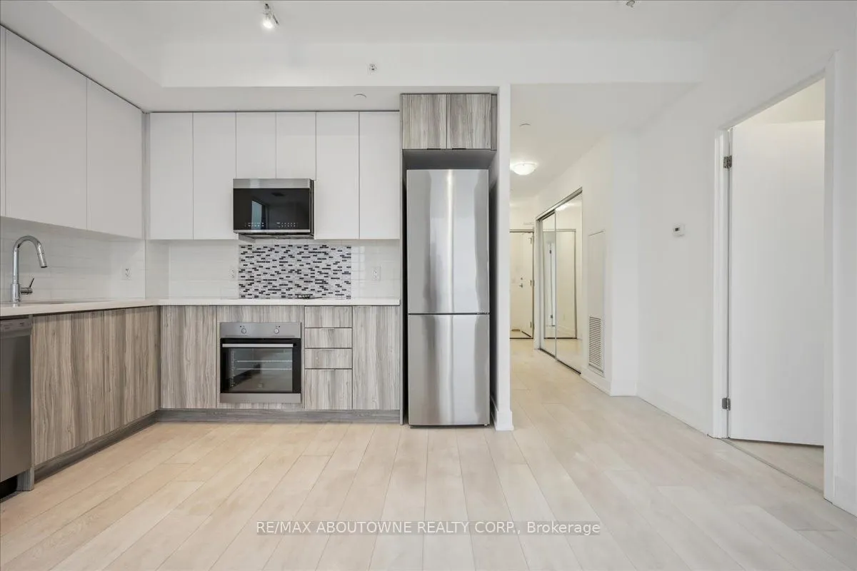 297 Oak Walk Drive, #2203